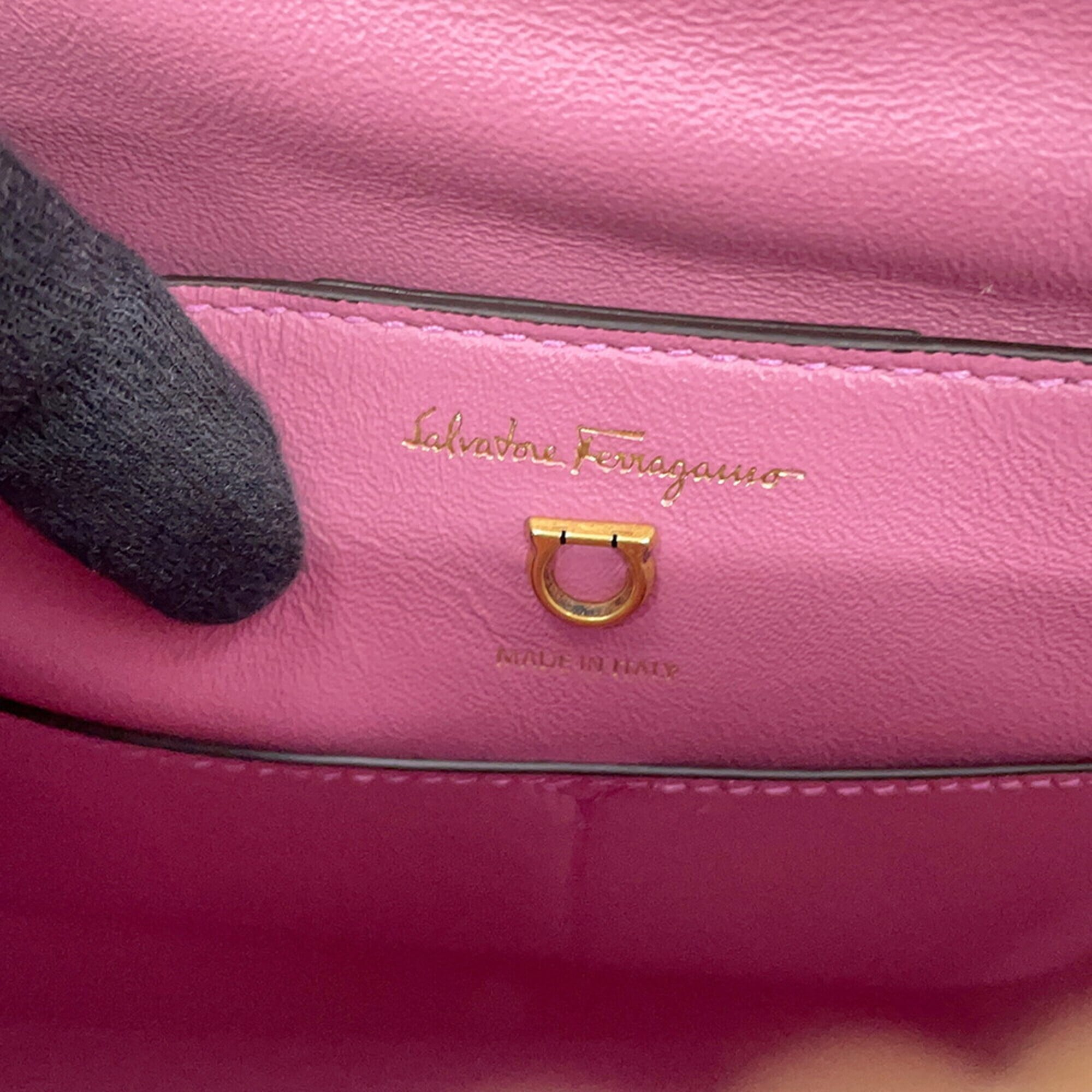Salvatore Ferragamo Pink Yellow Leather Handbag (Pre-Owned)