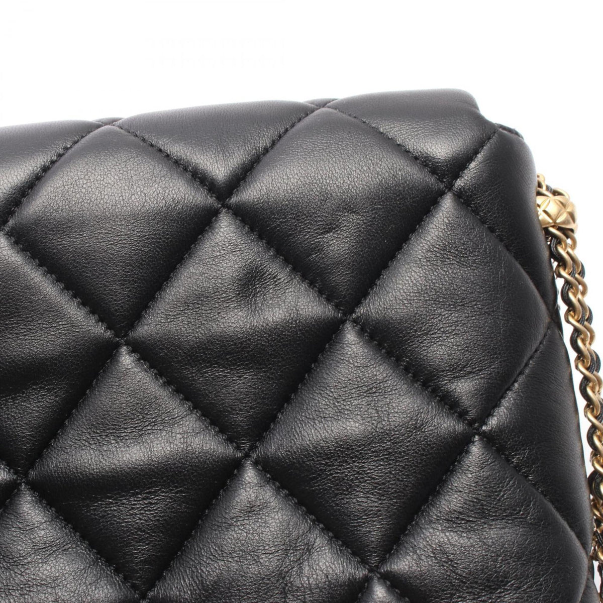 Chanel Black Leather Handbag Shoulder Bag (Pre-Owned)