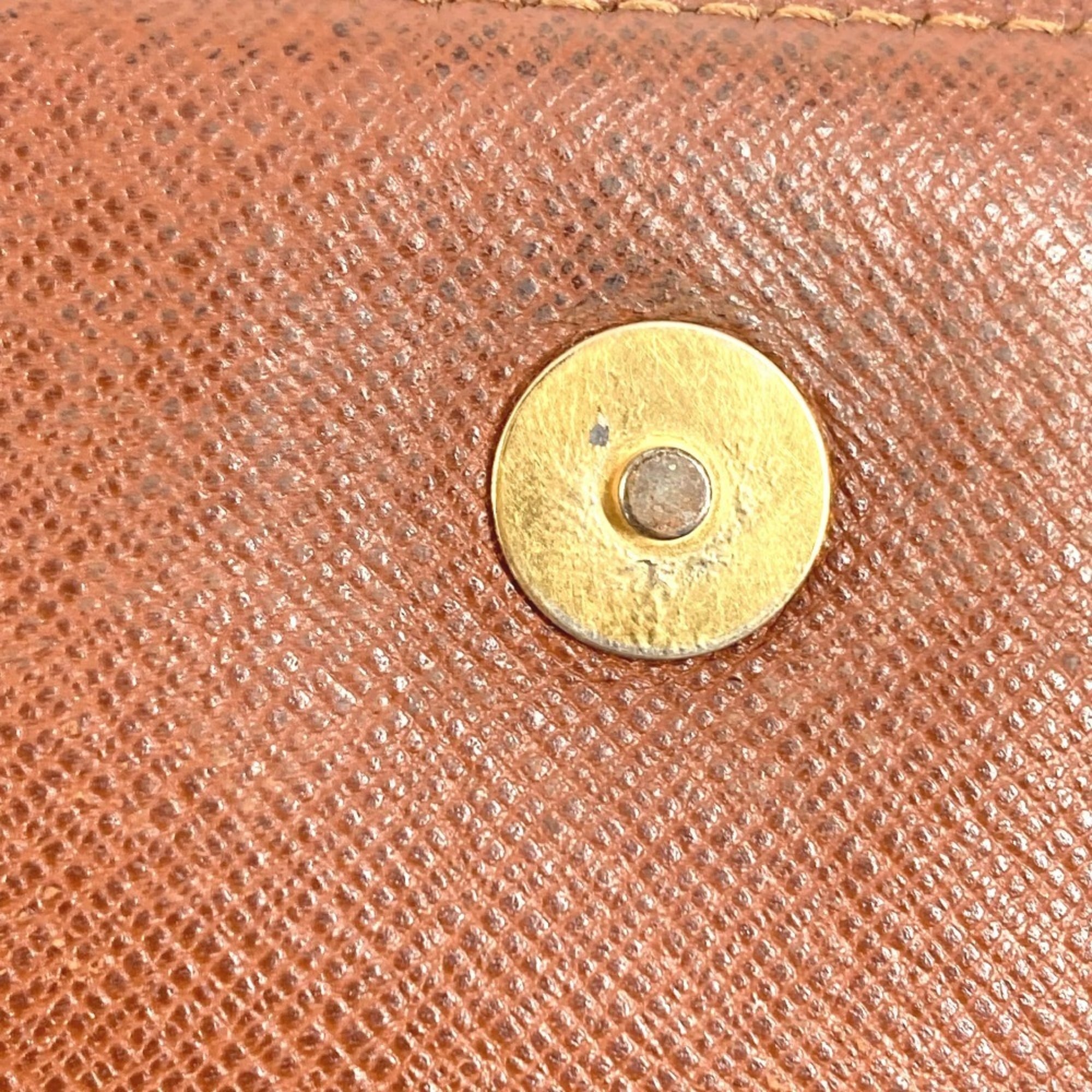 Louis Vuitton Brown Monogram Monogram Shoulder Bag (Pre-Owned)