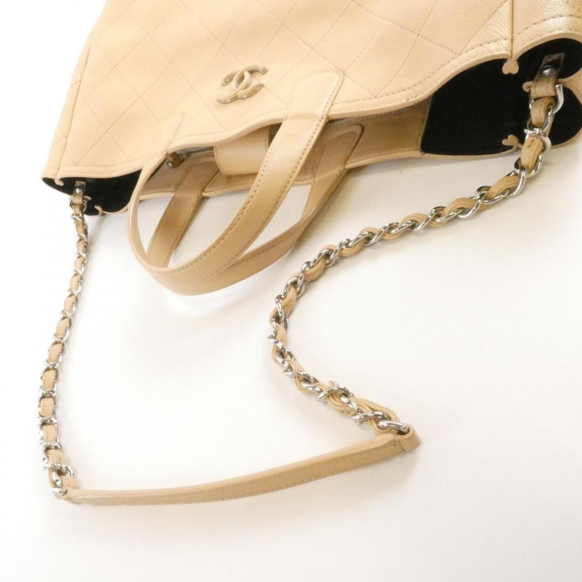 Chanel Beige Grained Calfskin Handbag (Pre-Owned)