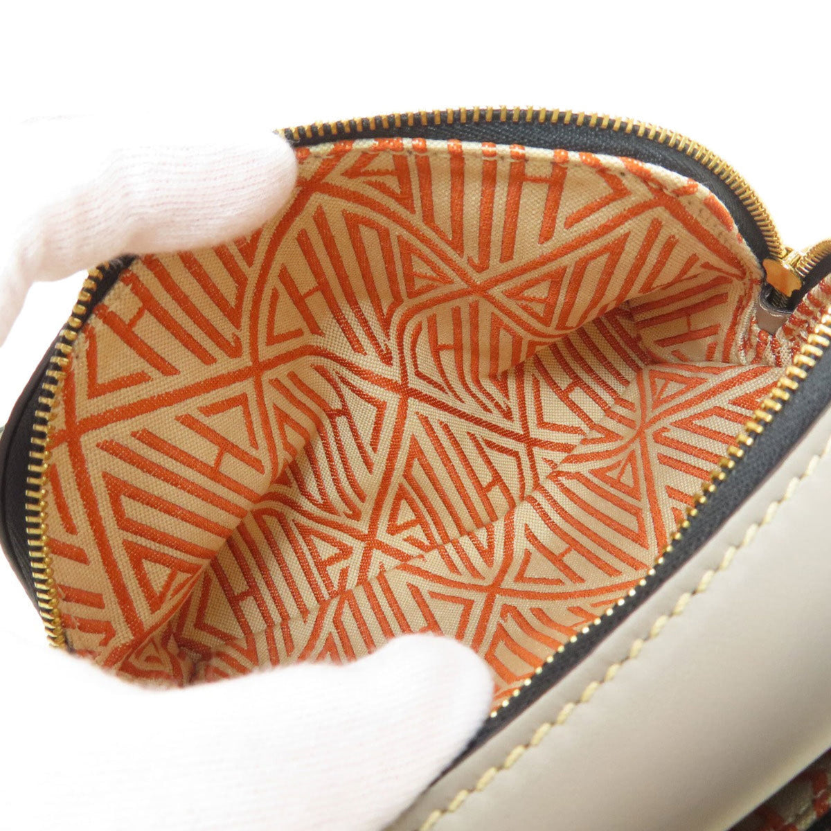 Chloé Gray Leather Handbag (Pre-Owned)