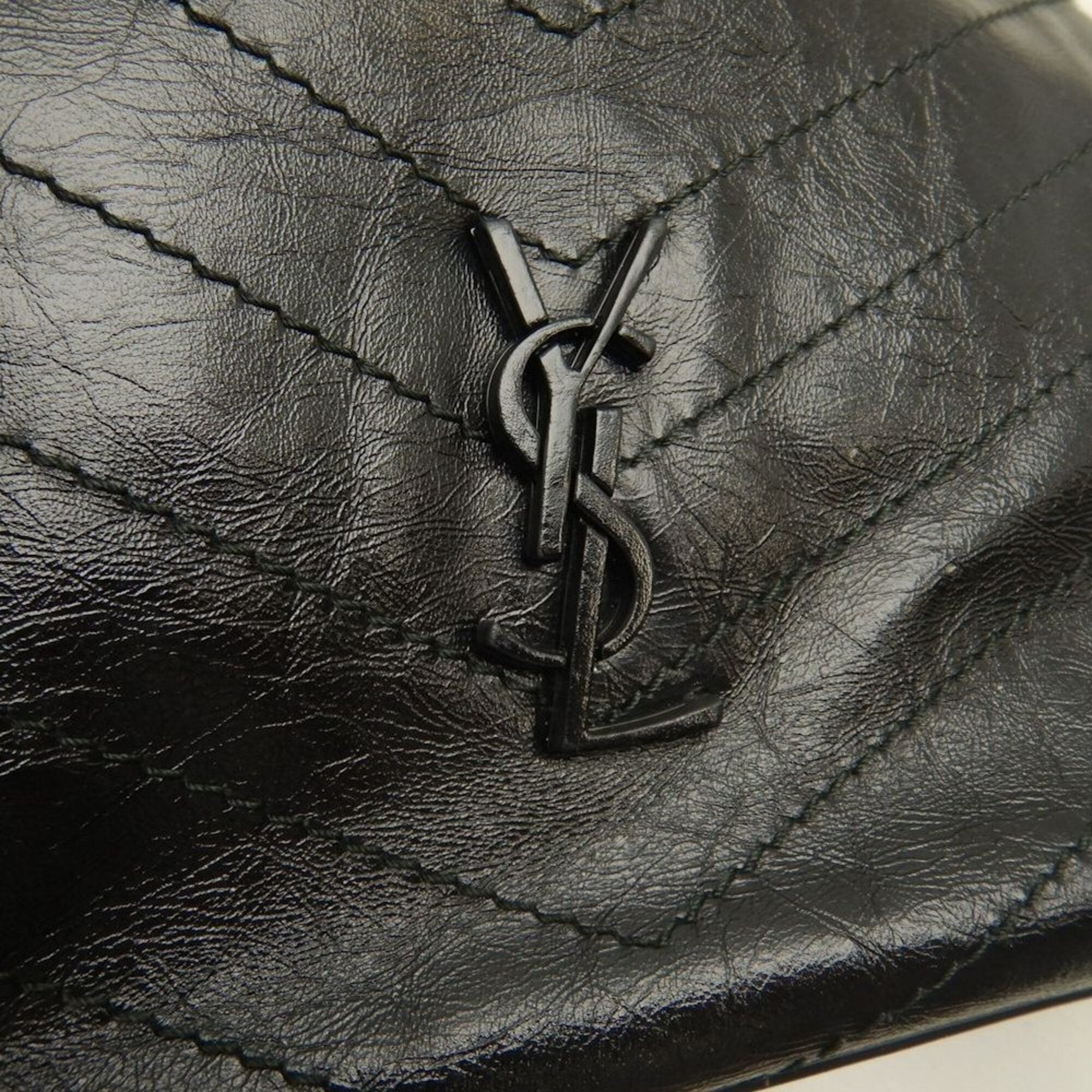 Saint Laurent Black Leather Shoulder Bag (Pre-Owned)