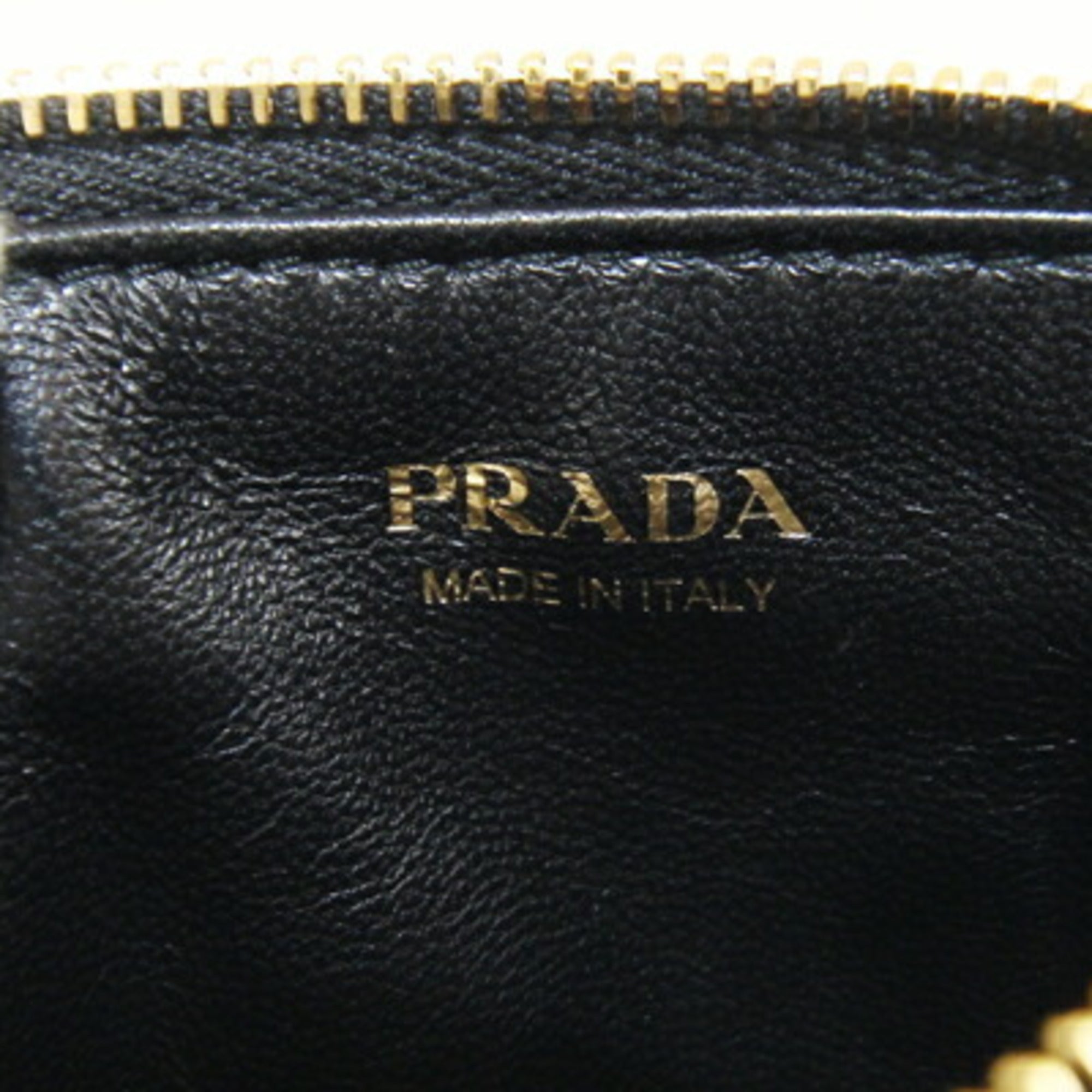 Prada Black Leather Card Wallet (Pre-Owned)