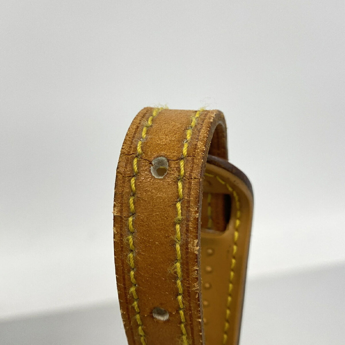 Louis Vuitton Brown Shoulder Bag (Pre-Owned)