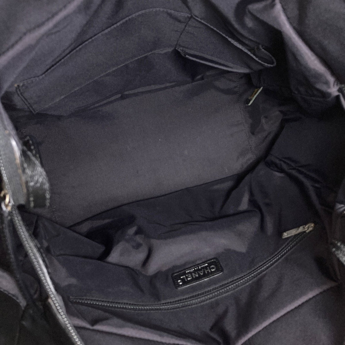Chanel Black Coated Canvas Tote Bag (Pre-Owned)
