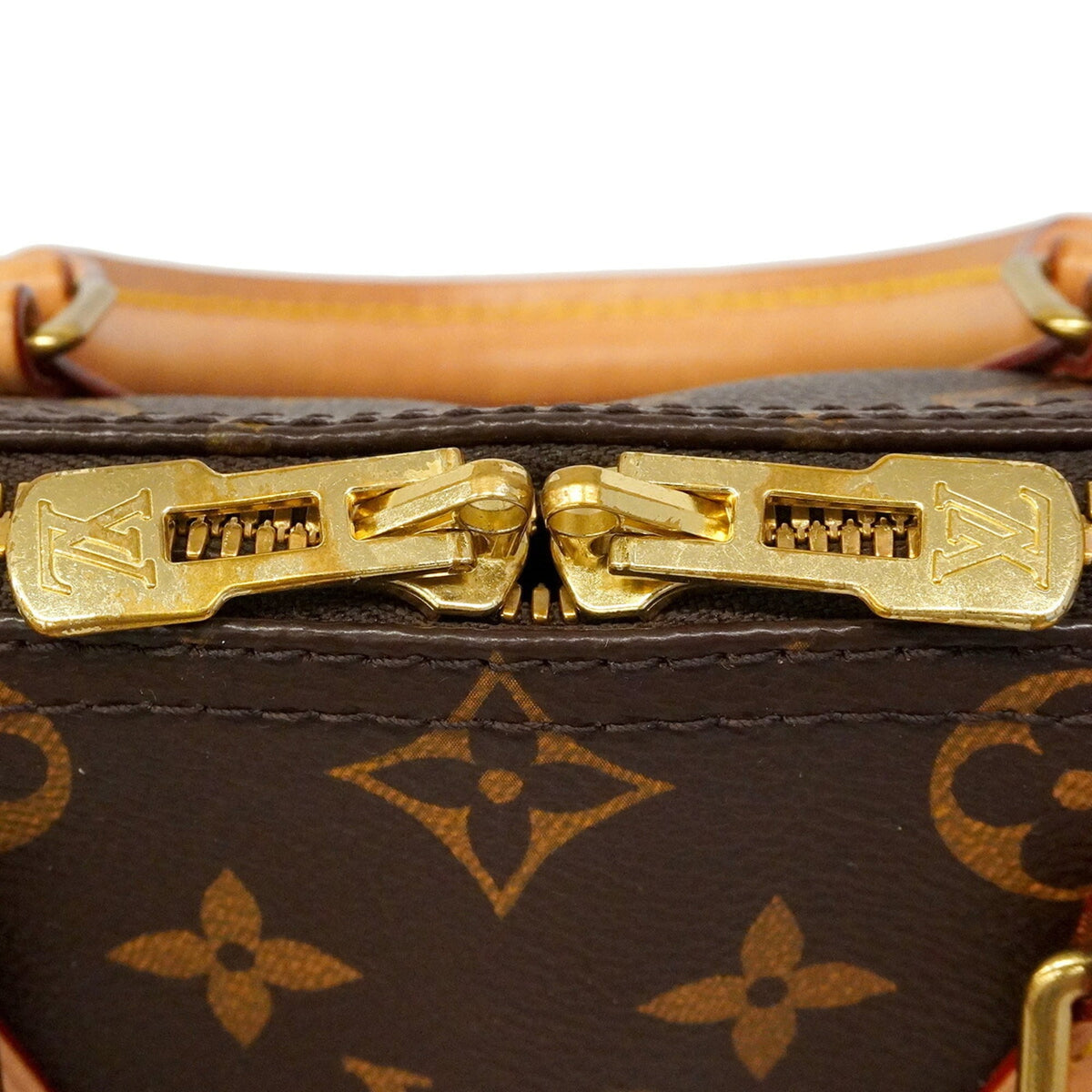 Louis Vuitton Brown Handbag (Pre-Owned)