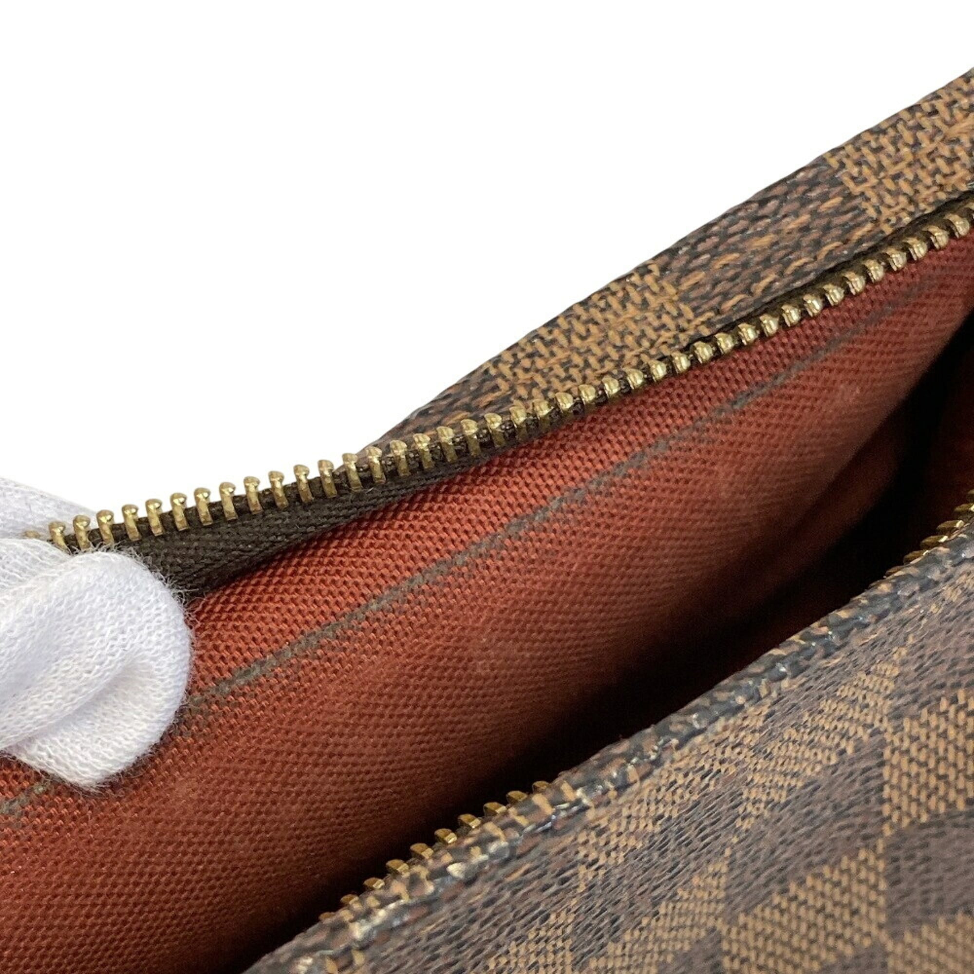Louis Vuitton Brown Leather Pouch (Pre-Owned)