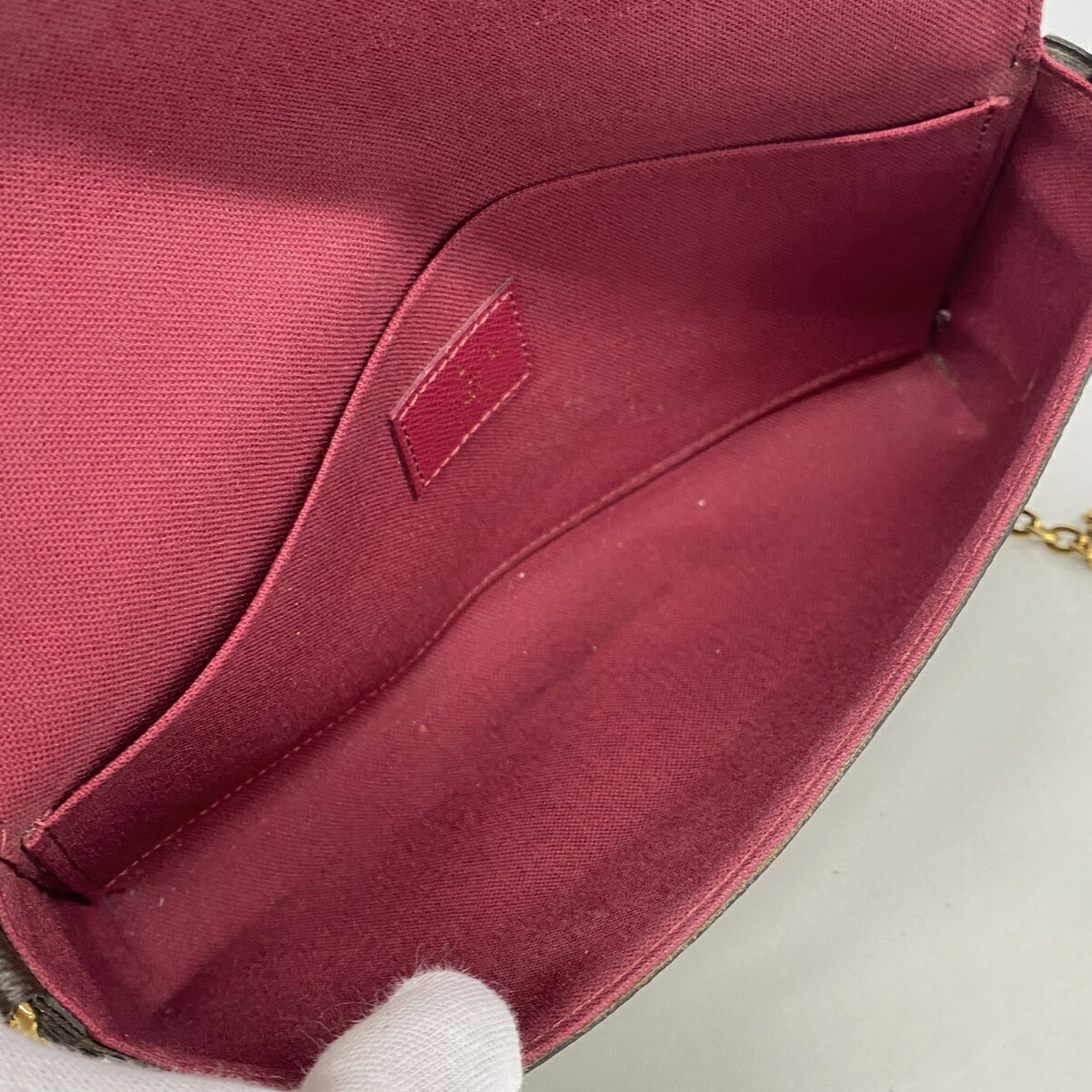 Louis Vuitton Fuchsia Chain/Shoulder Wallet (Pre-Owned)