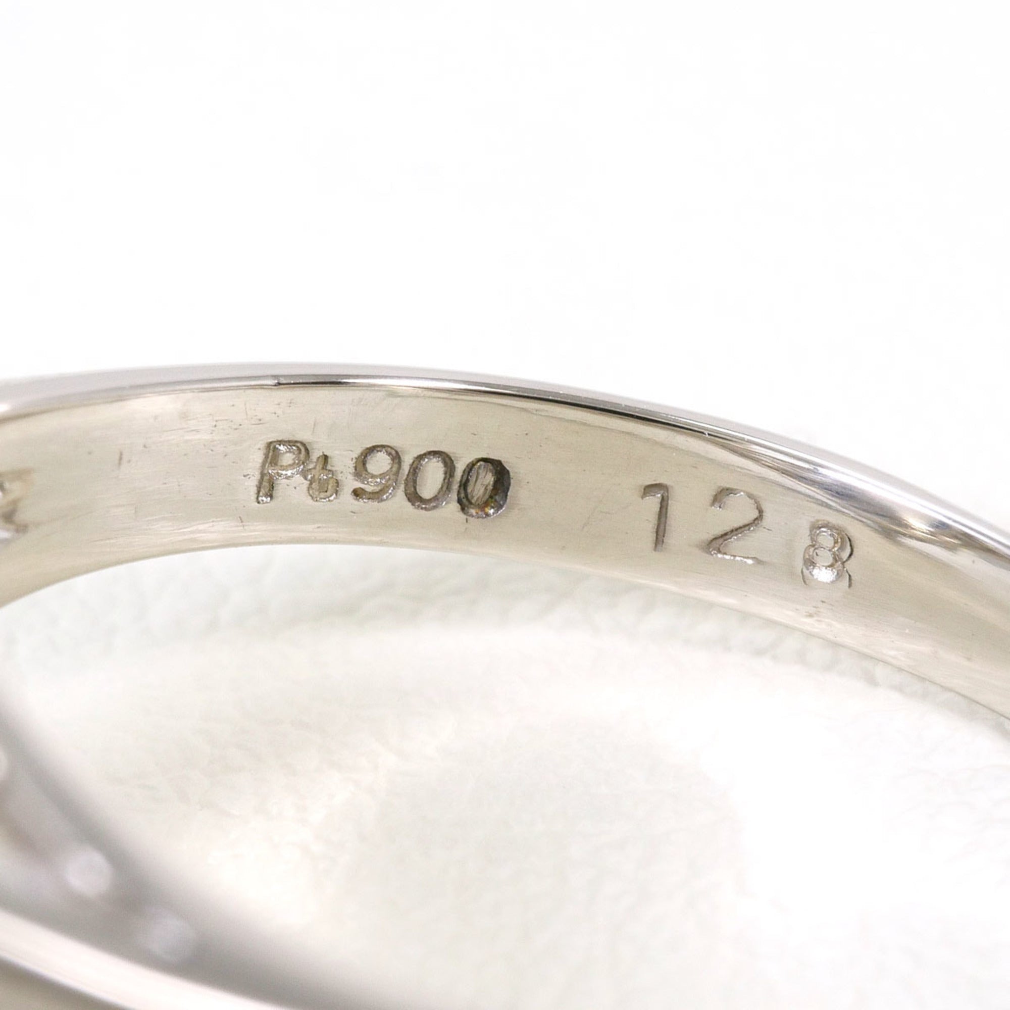 Unbranded Platinum 900 Band Ring (Pre-Owned)