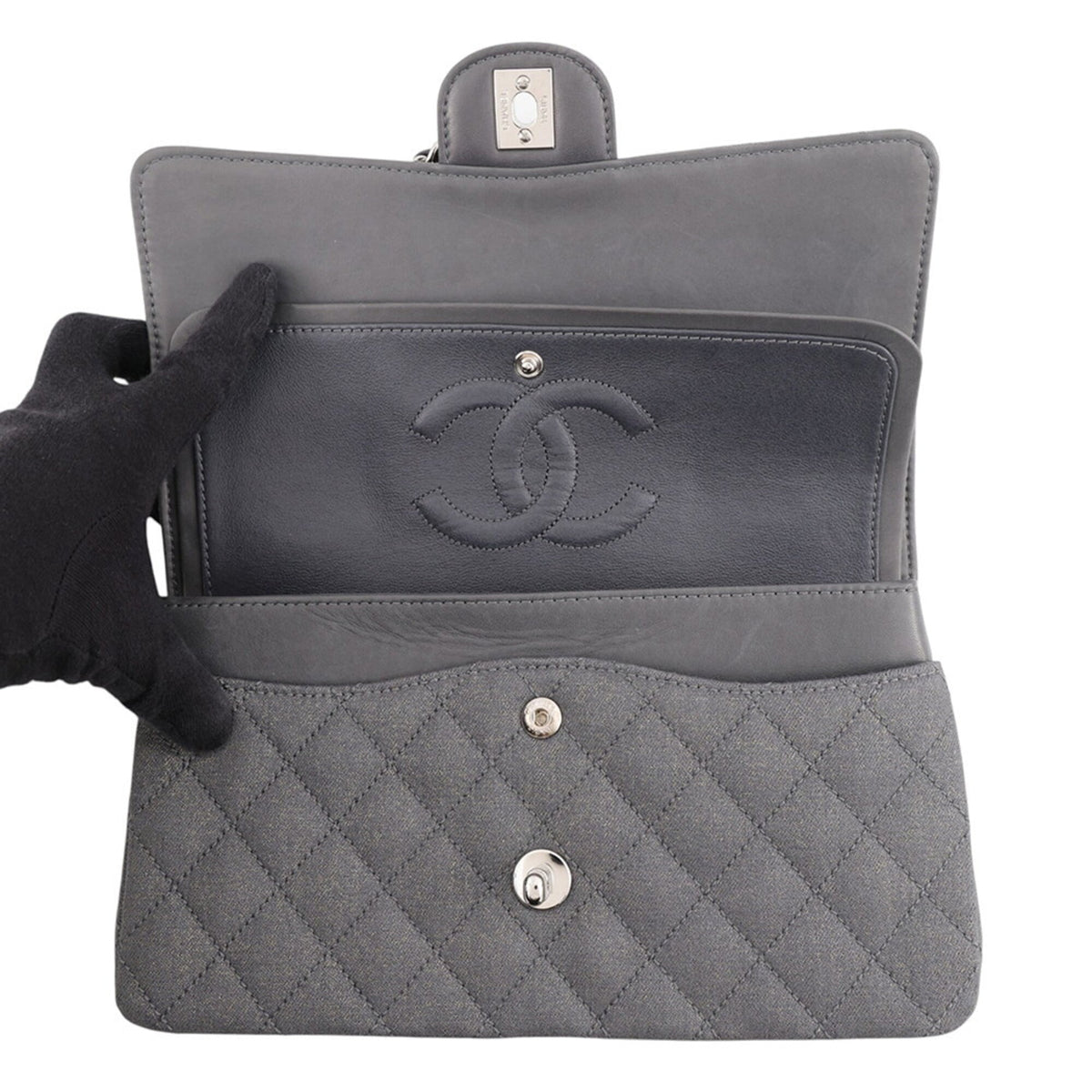 Chanel Matelasse Gray Canvas Shoulder Bag (Pre-Owned)