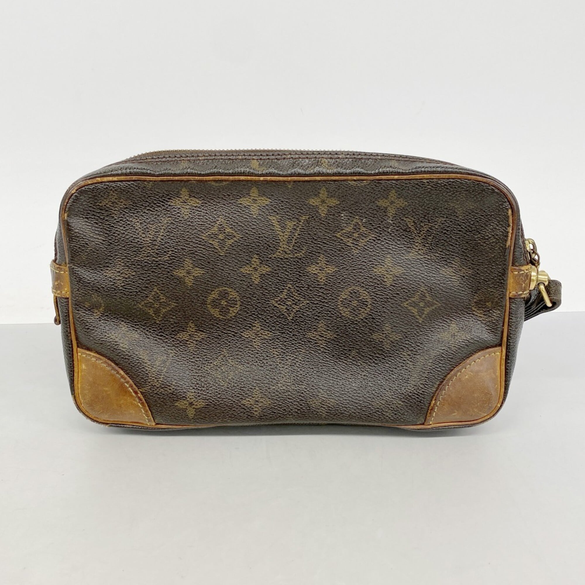 Louis Vuitton Brown Clutch Bag (Pre-Owned)