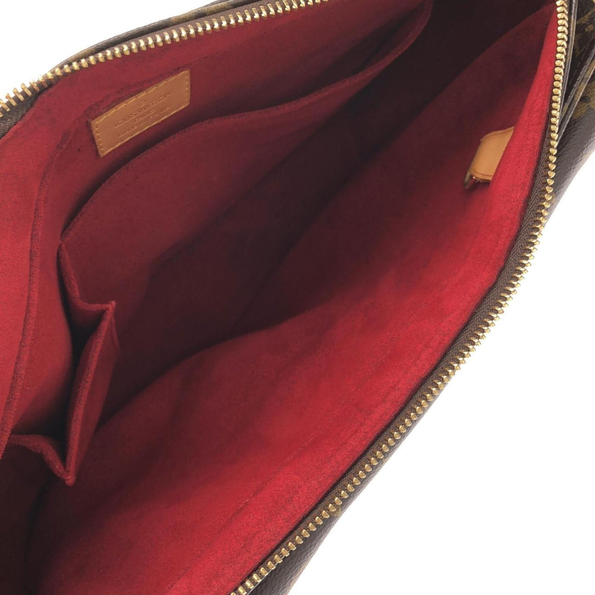 Louis Vuitton Marron Coated Canvas Shoulder Bag (Pre-Owned)