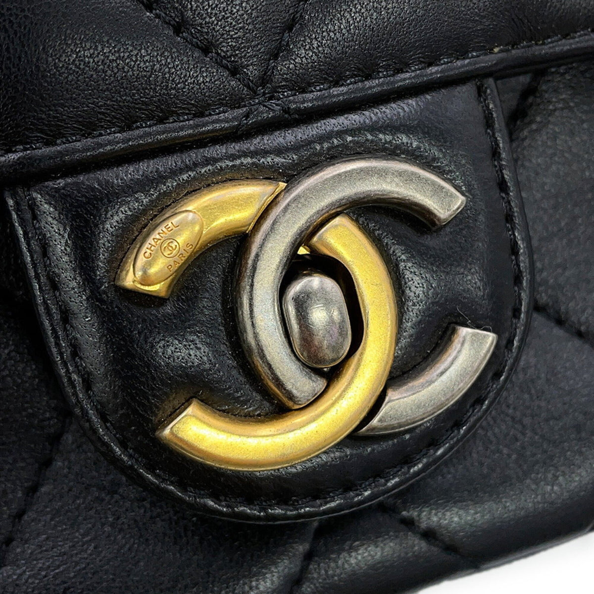 Chanel Matelasse Black Rhinestone Leather Handbag Shoulder Bag (Pre-Owned)