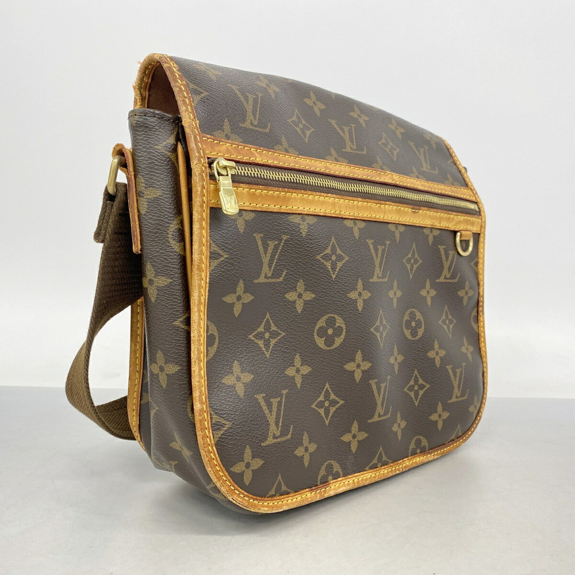 Louis Vuitton Brown Shoulder Bag (Pre-Owned)