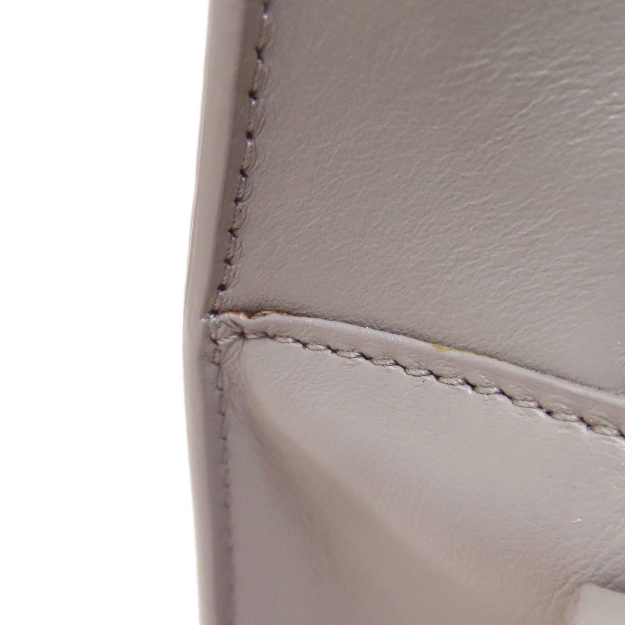 Yves Saint Laurent Gray Leather Handbag (Pre-Owned)