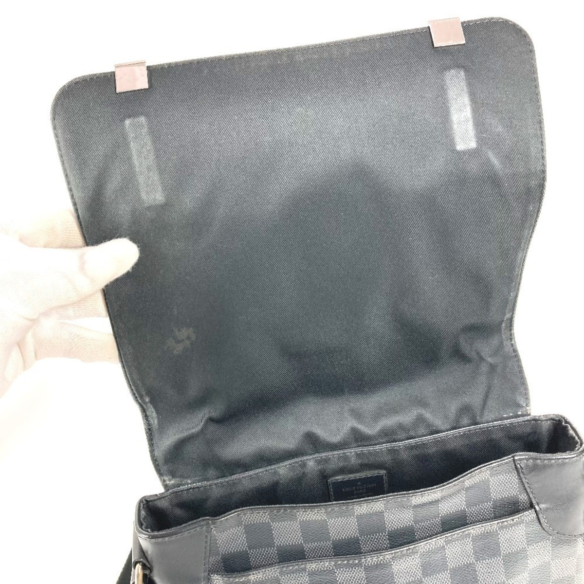 Louis Vuitton Damier Graphite Black Damier Graphite Shoulder Bag (Pre-Owned)