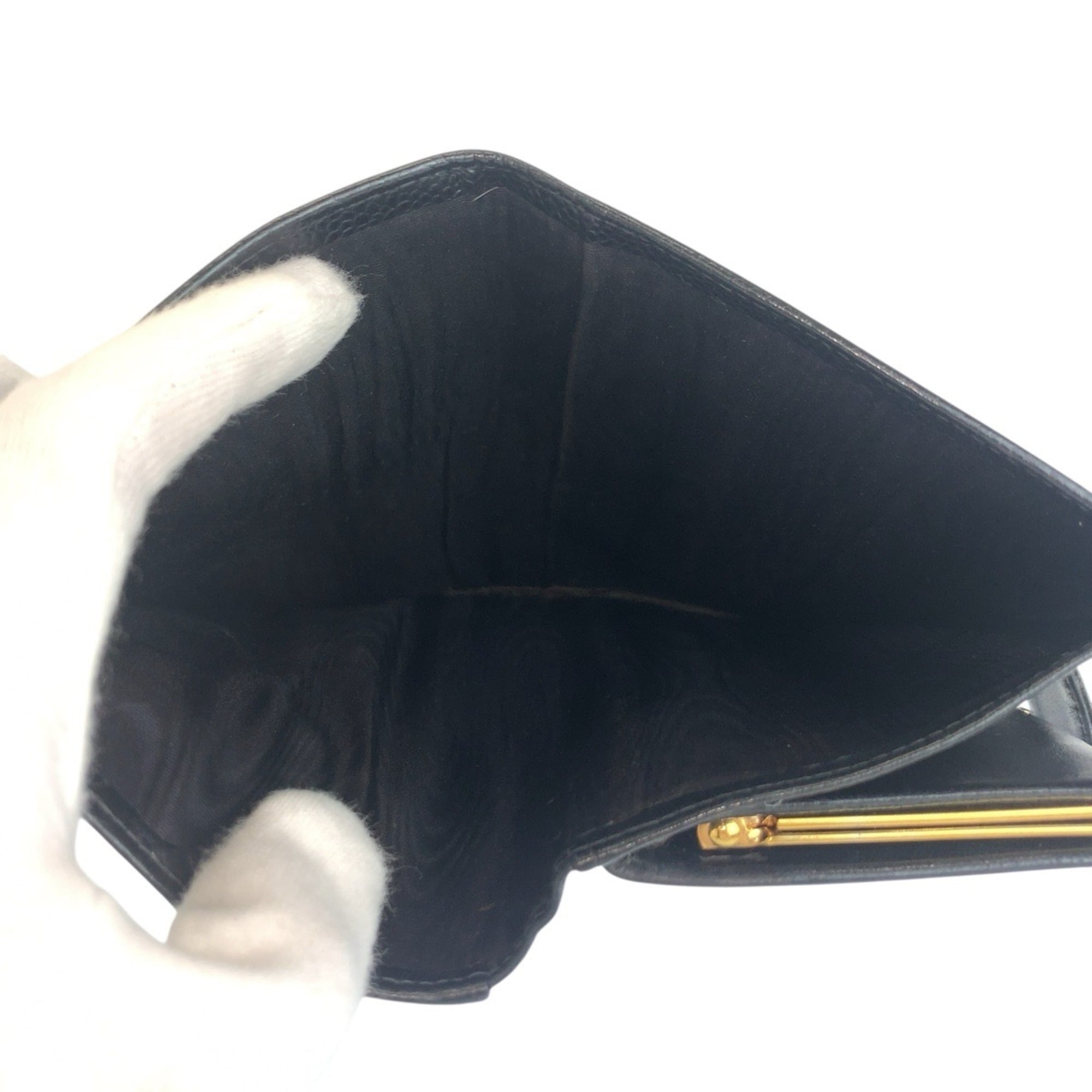 Chanel Black Leather Long Wallet (Bi-Fold) (Pre-Owned)