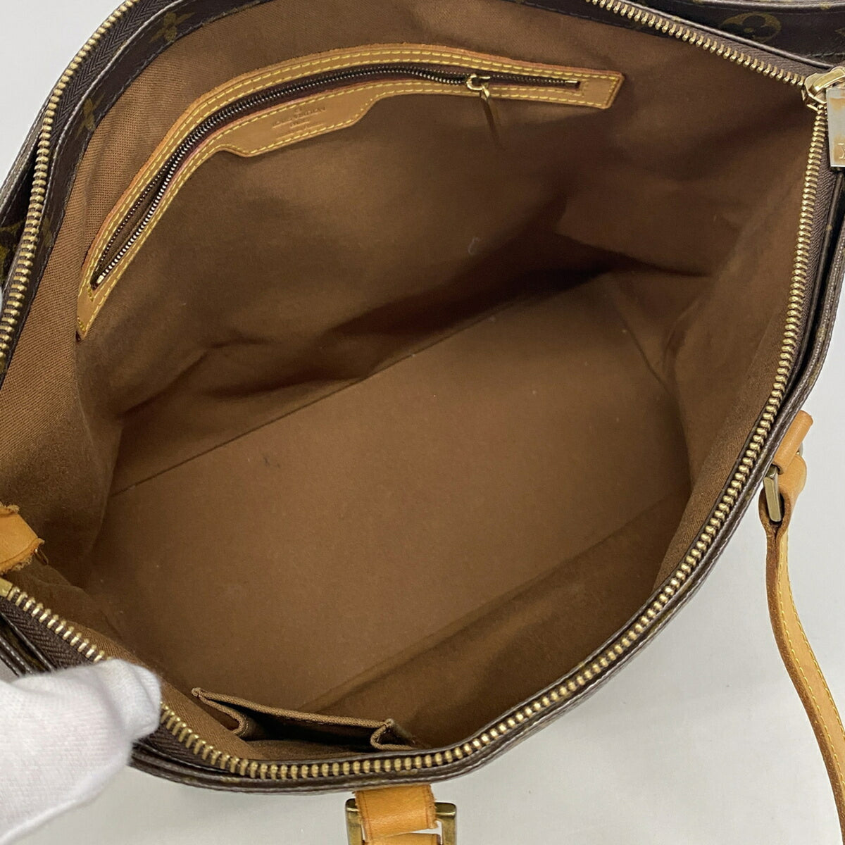 Louis Vuitton Brown Tote Bag (Pre-Owned)