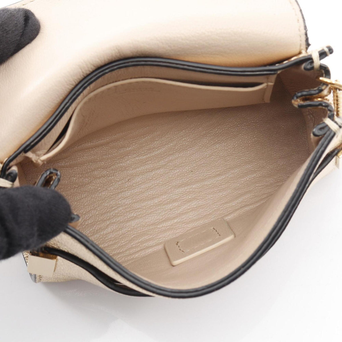 Chloé Leather Handbag Shoulder Bag (Pre-Owned)