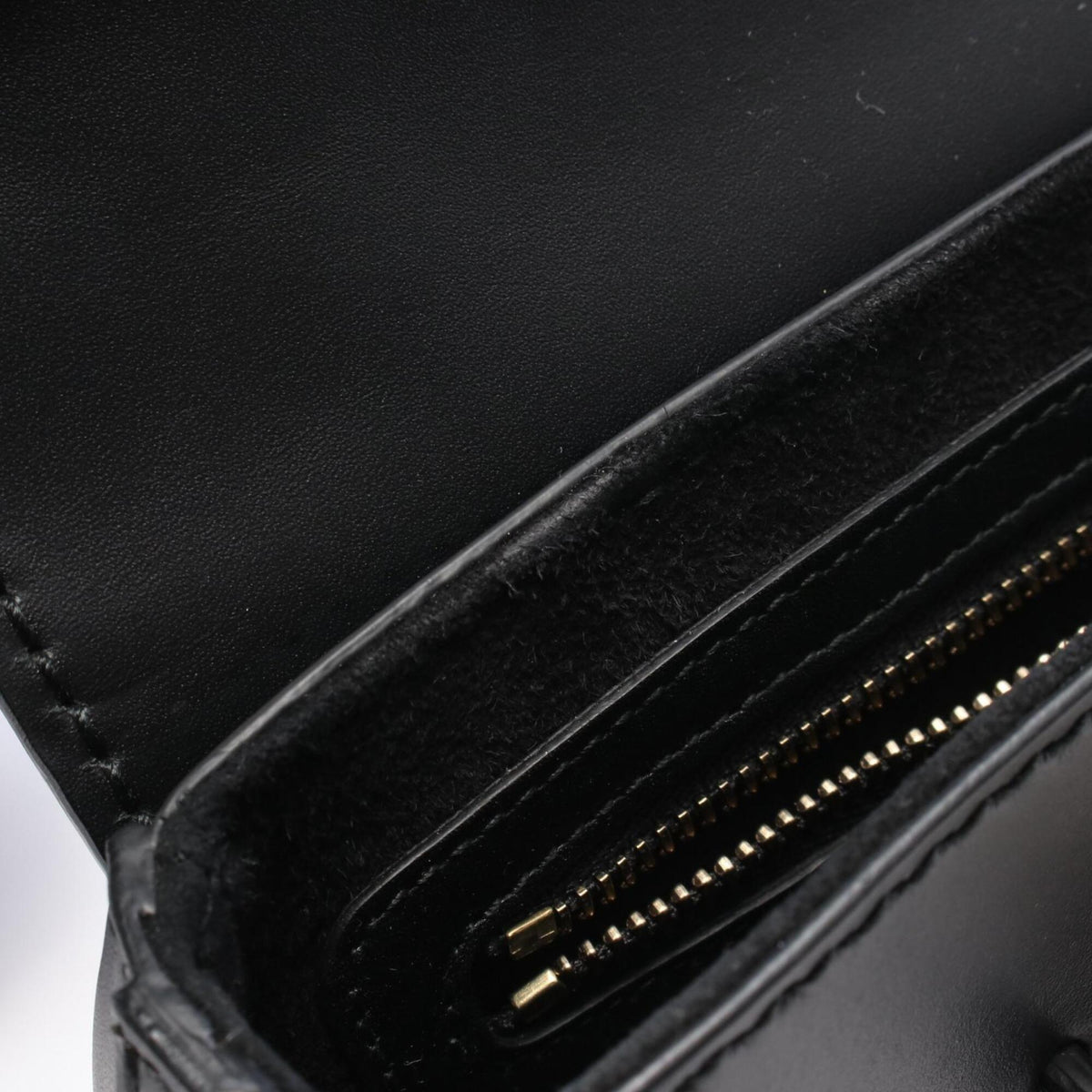 Christian Dior Black Leather Shoulder Bag (Pre-Owned)