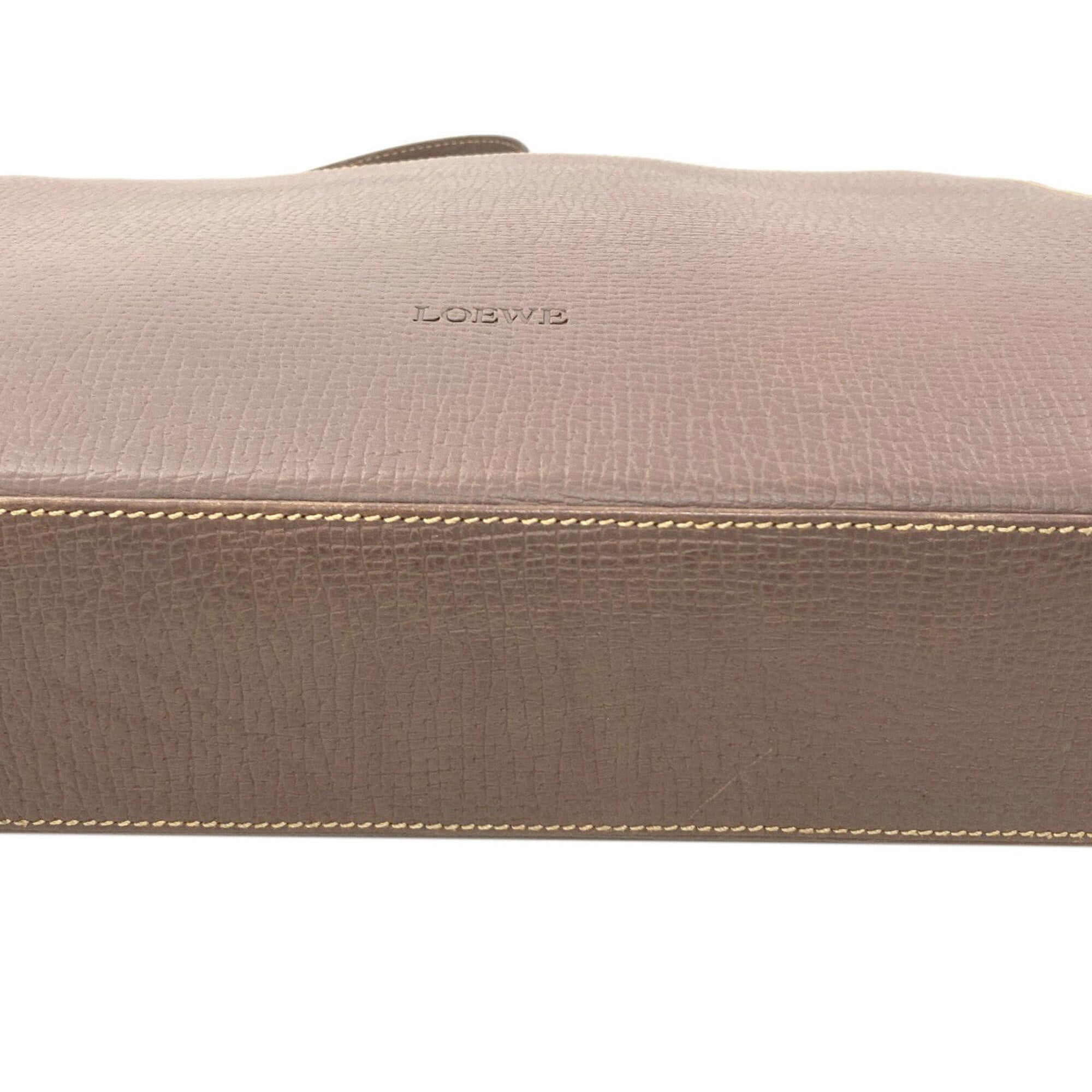 Loewe Brown Leather Shoulder Bag (Pre-Owned)