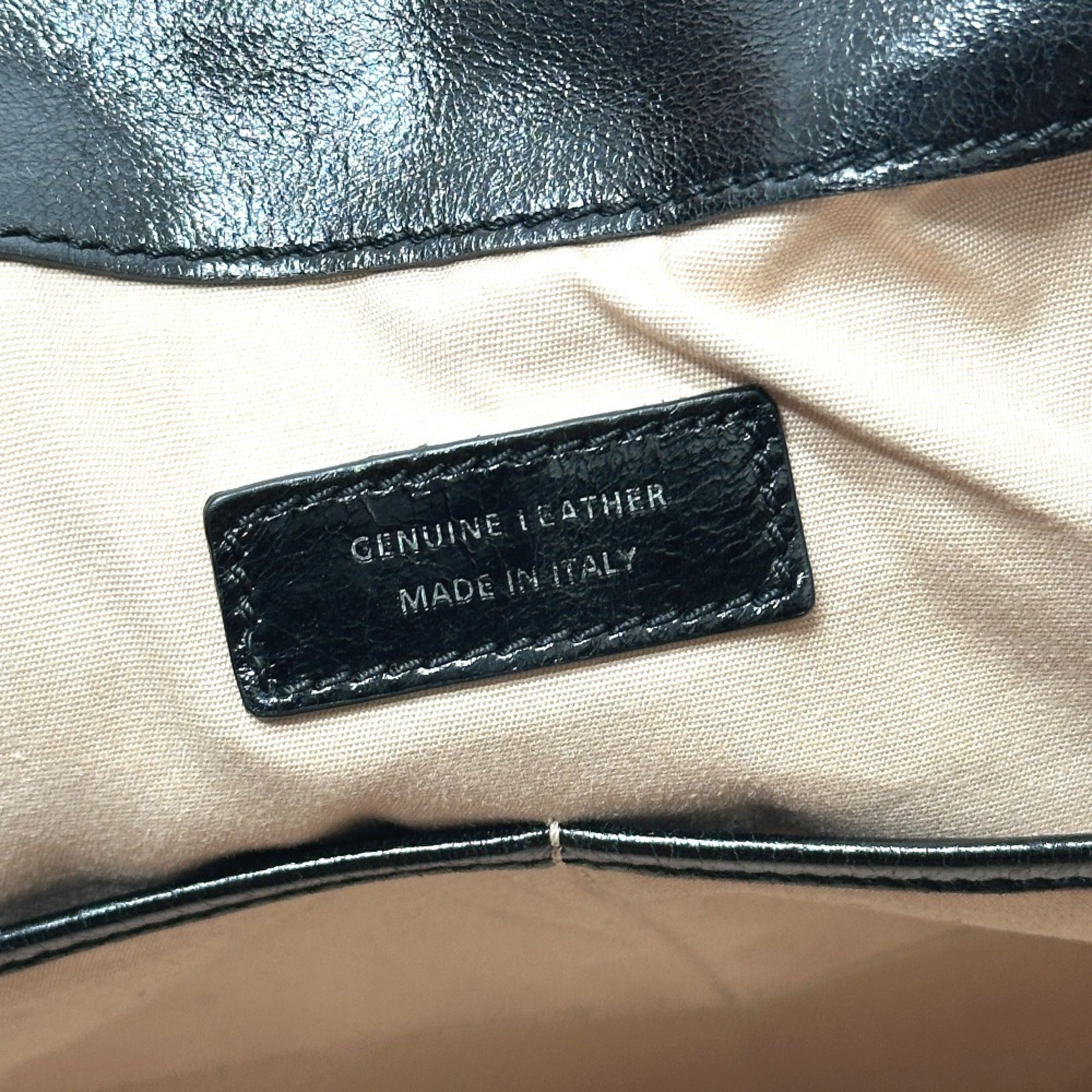 Tod's Black Leather Handbag (Pre-Owned)