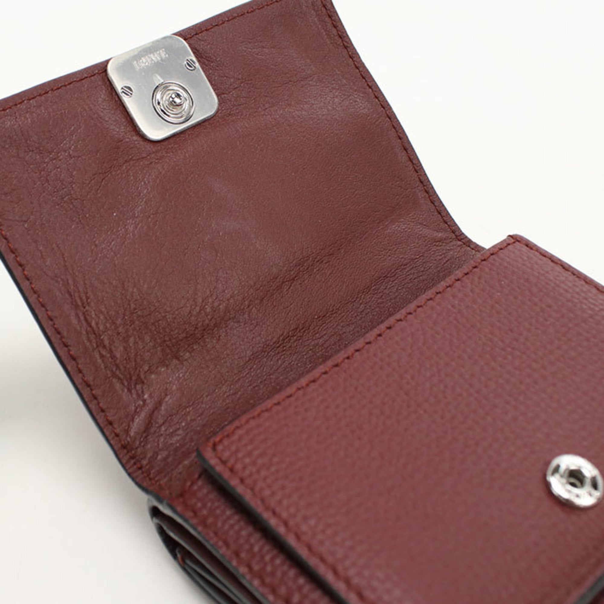 Loewe Wine Leather Wallet (Tri-Fold) (Pre-Owned)