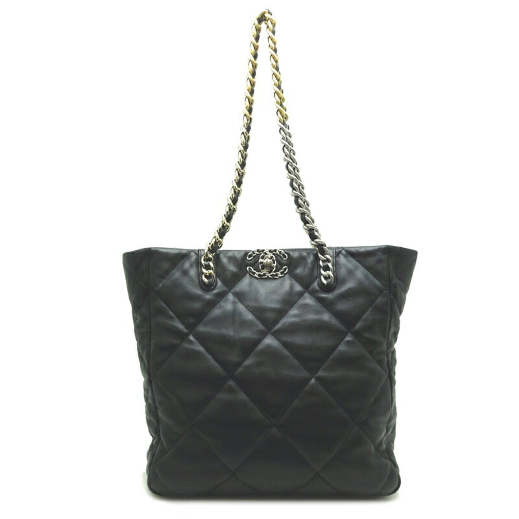 Chanel Black Leather Shoulder Bag (Pre-Owned)