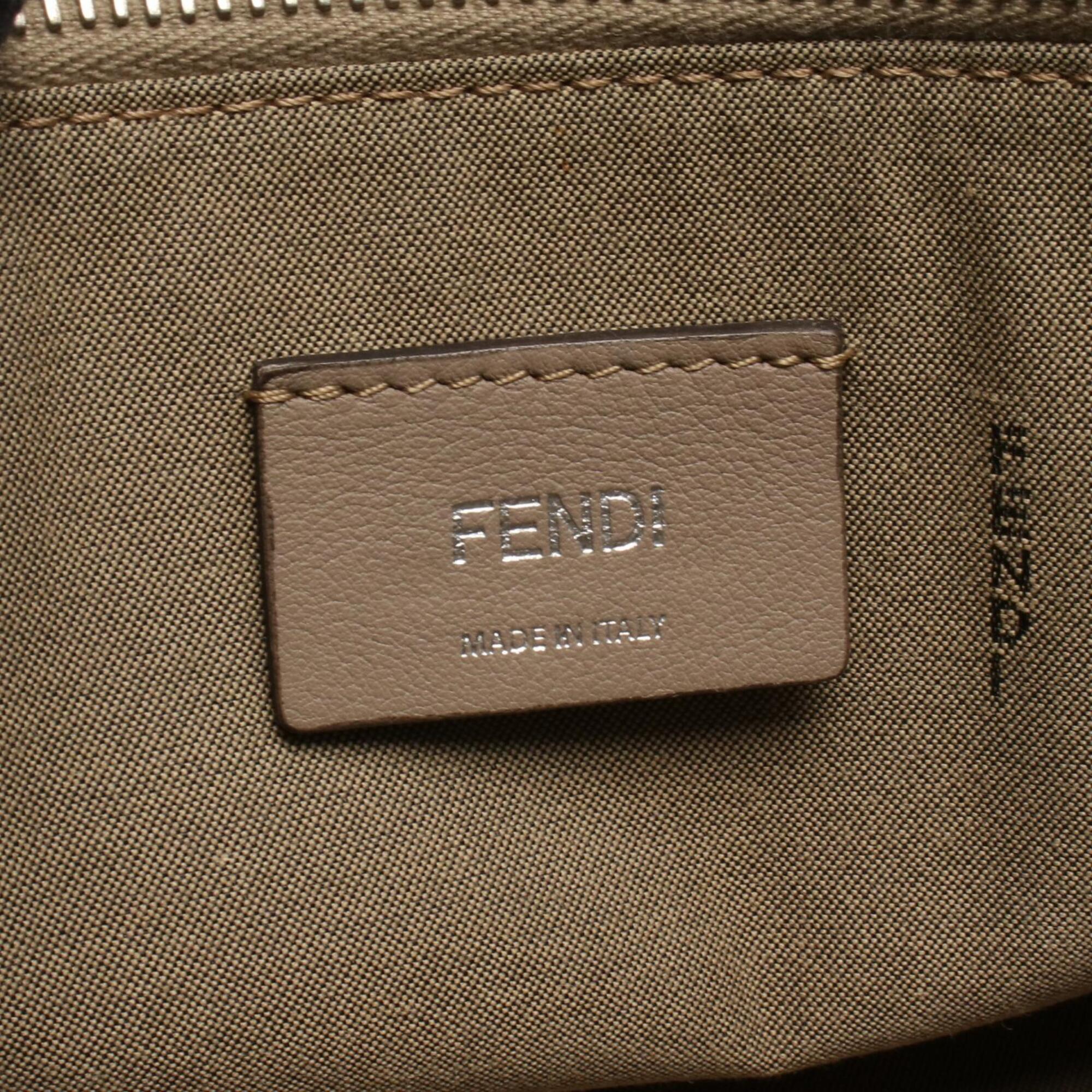 Fendi Beige Leather Handbag (Pre-Owned)
