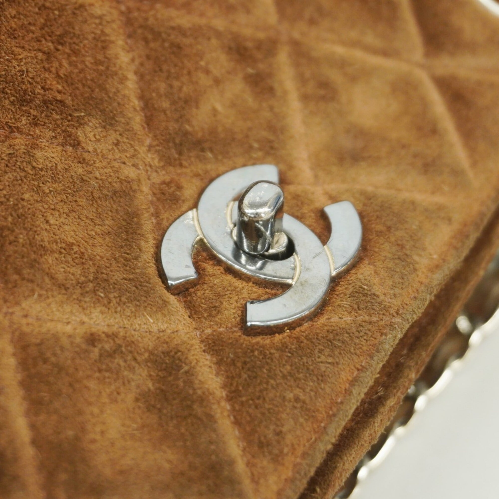 Chanel Brown Suede Tote Bag (Pre-Owned)