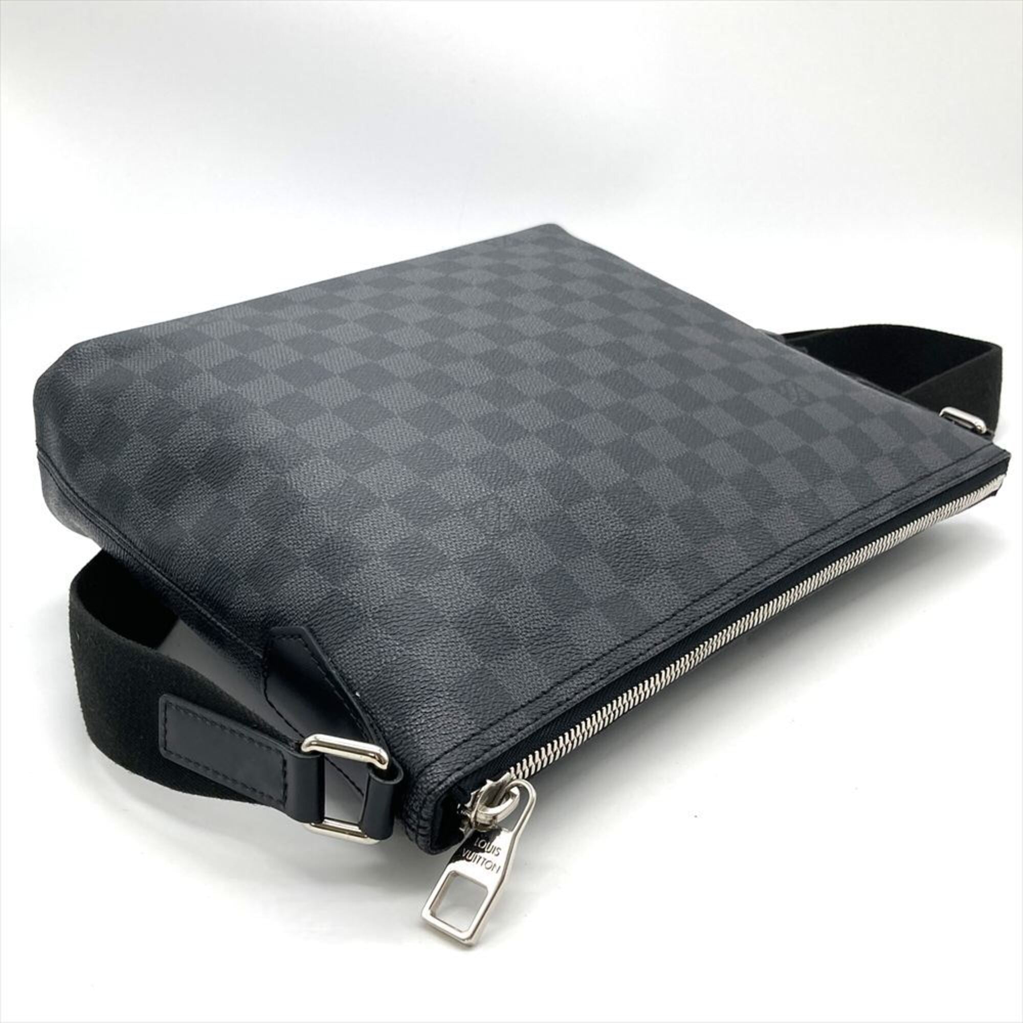 Louis Vuitton Black Damier Graphite Shoulder Bag (Pre-Owned)