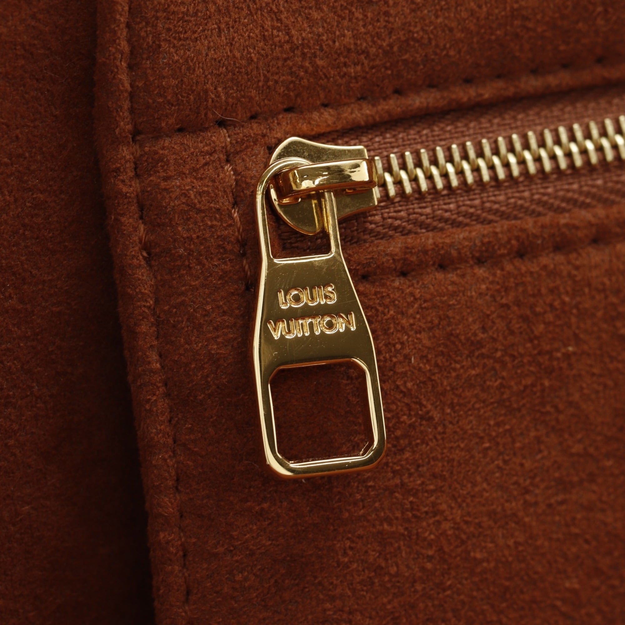 Louis Vuitton Beige Raffia Tote Bag (Pre-Owned)