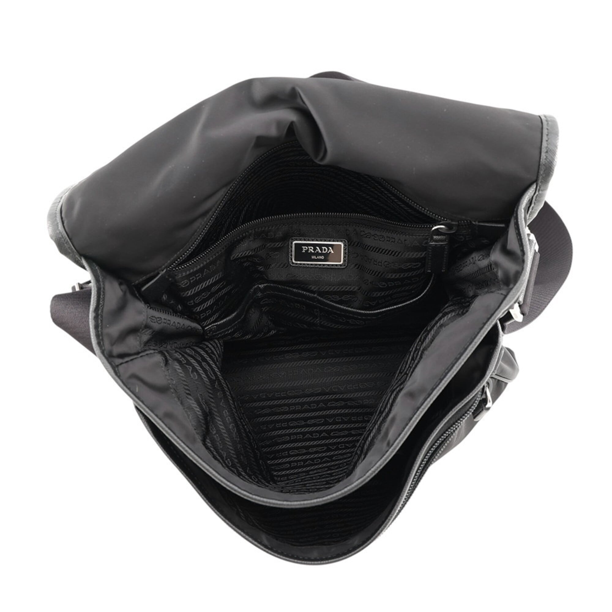 Prada Black Nylon Handbag Messenger Bag Shoulder Bag (Pre-Owned)