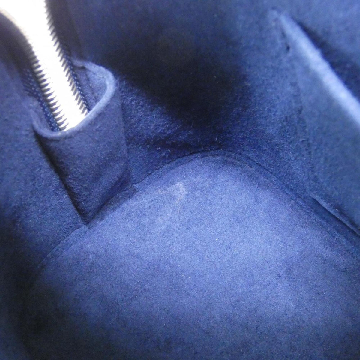 Louis Vuitton Blue Leather Handbag (Pre-Owned)