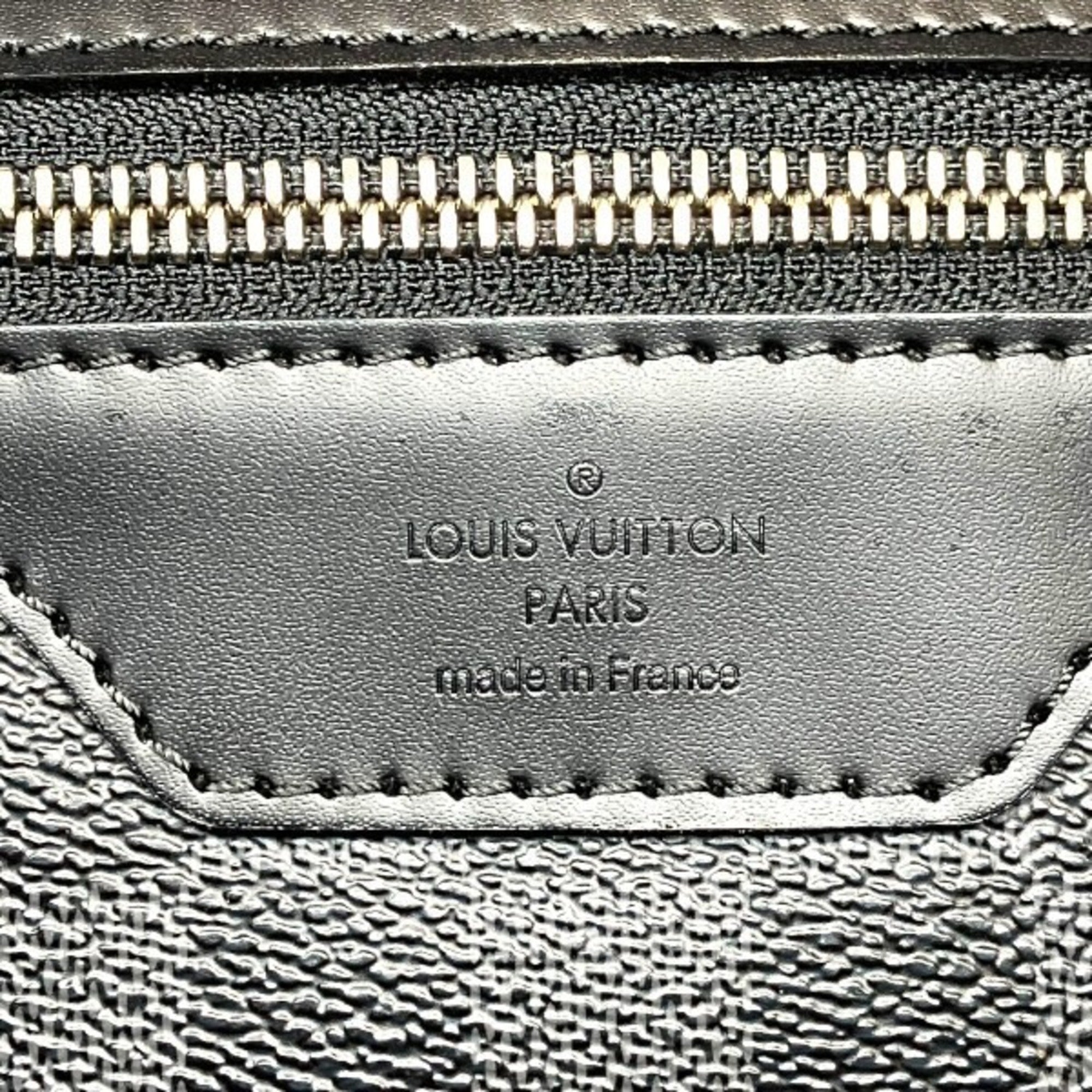 Louis Vuitton Black Handbag Shoulder Bag (Pre-Owned)