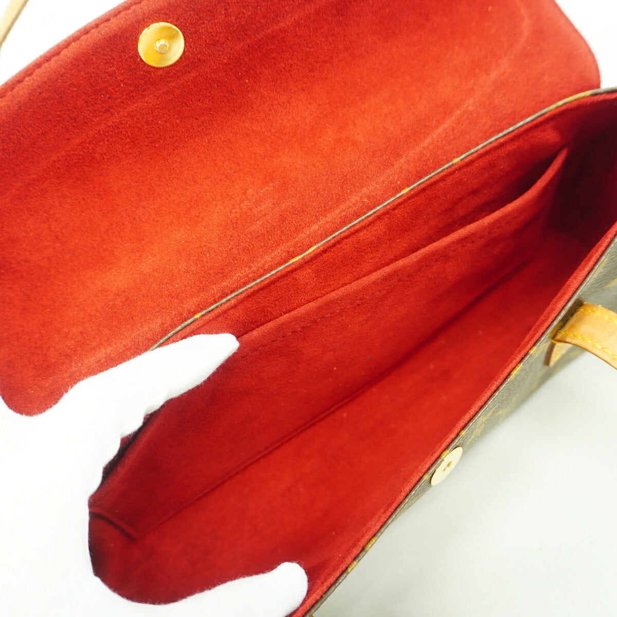 Louis Vuitton Brown Handbag (Pre-Owned)