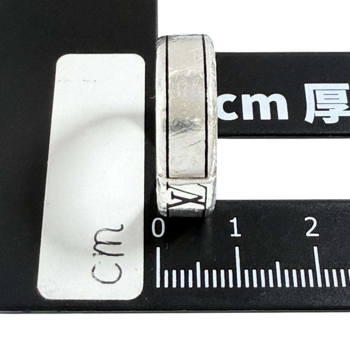 Louis Vuitton Silver 925 Band Ring (Pre-Owned)