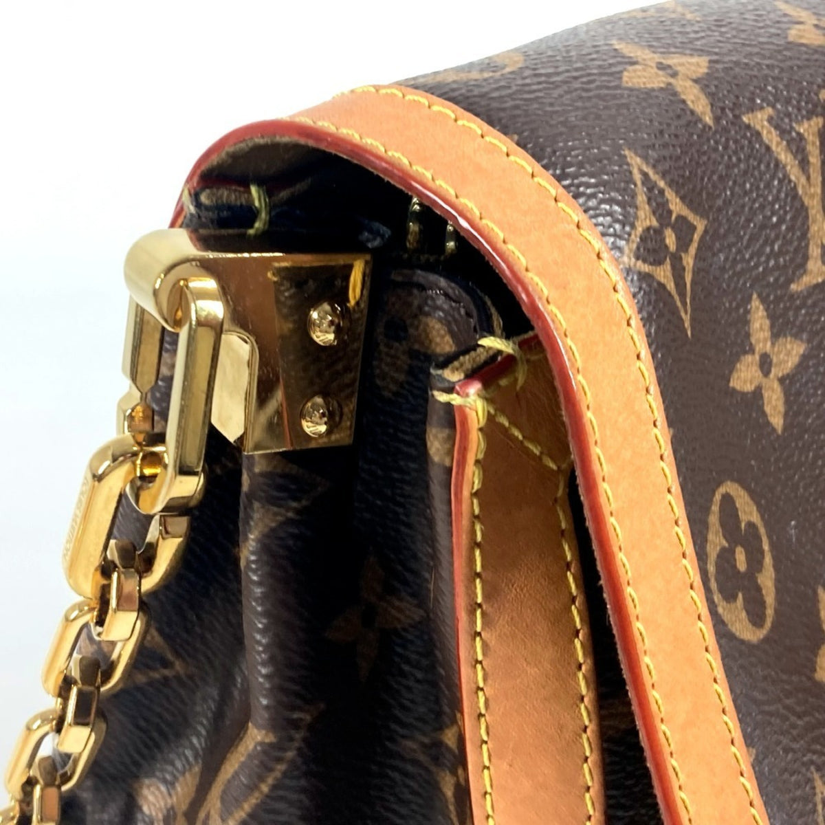 Louis Vuitton Brown Monogram Monogram Handbag Shoulder Bag (Pre-Owned)