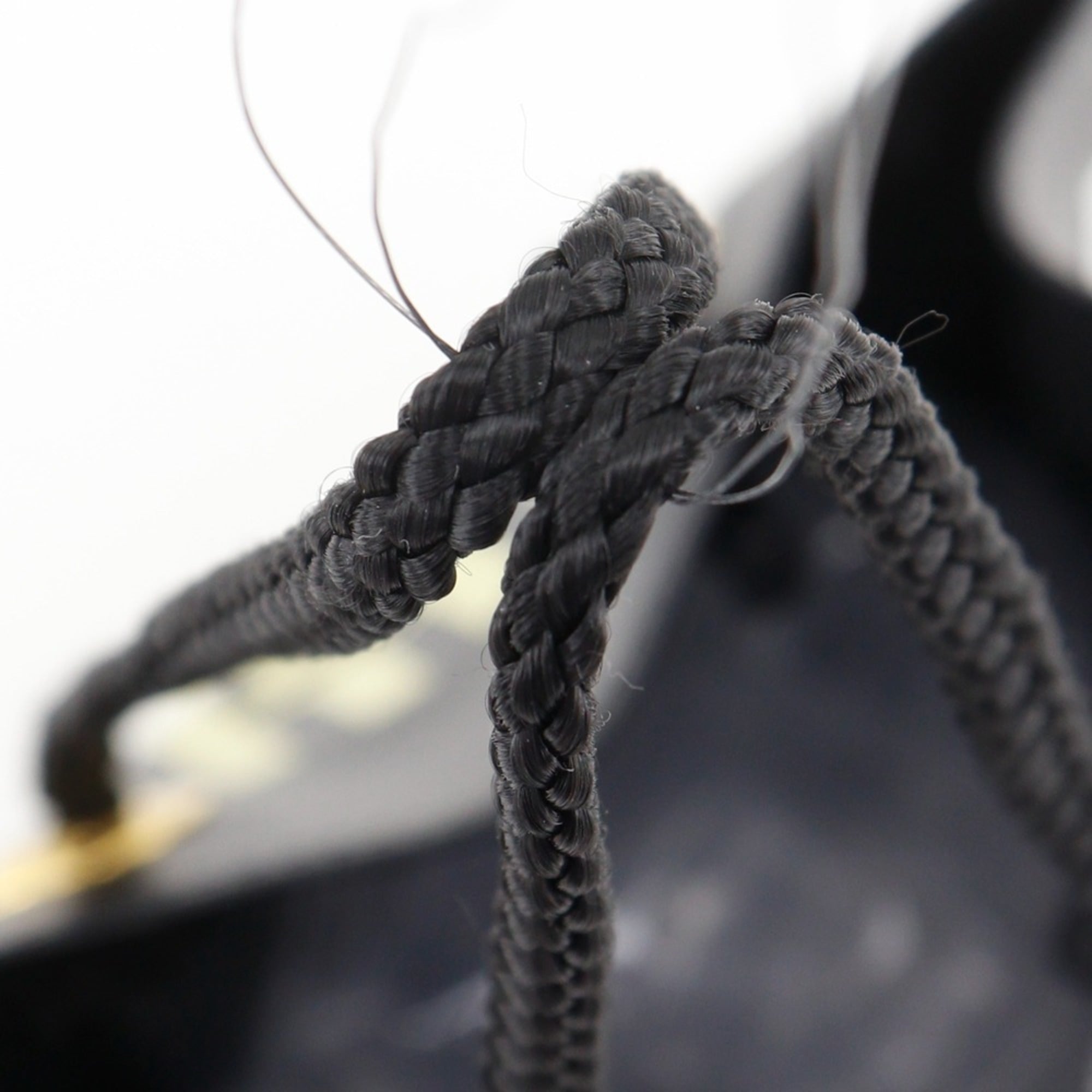 Fendi Black Leather Handbag (Pre-Owned)