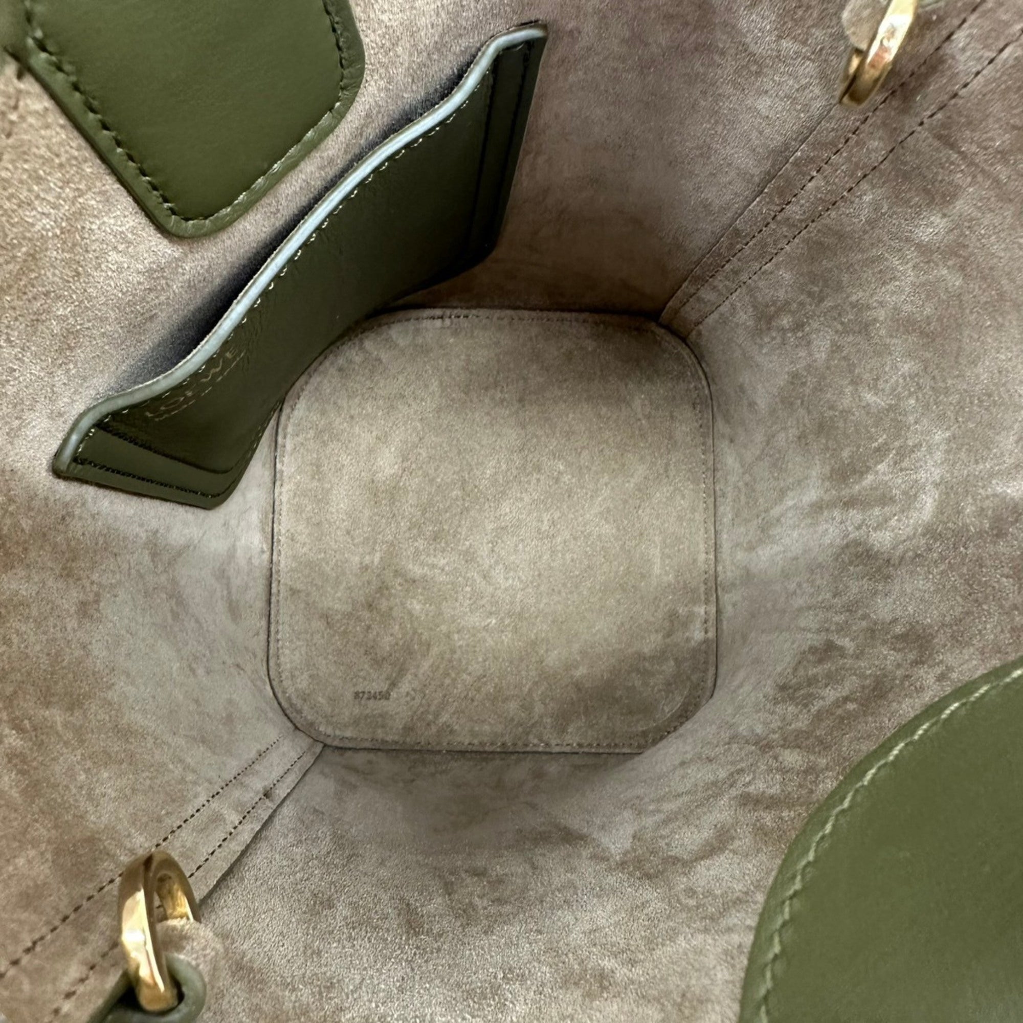Loewe Khaki Olive Shoulder Bag (Pre-Owned)