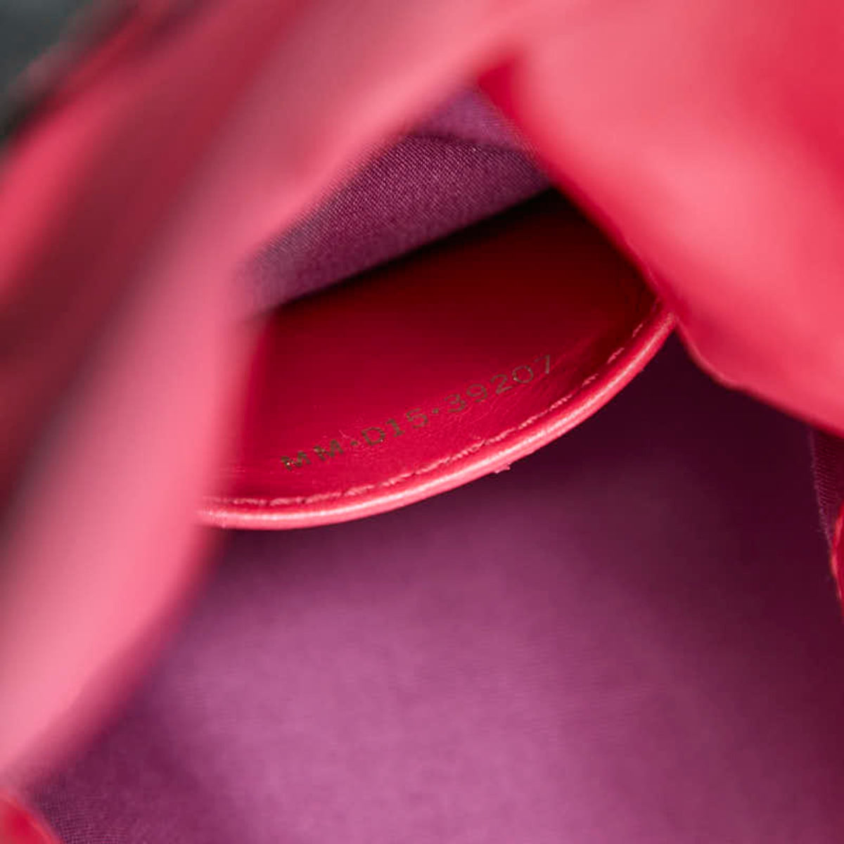 Bvlgari Red Color Leather Handbag Shoulder Bag (Pre-Owned)