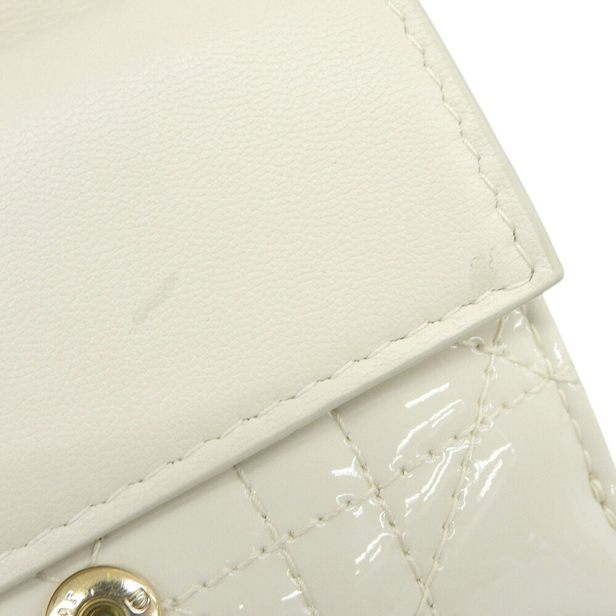 Christian Dior Ivory Patent Leather Wallet (Tri-Fold) (Pre-Owned)