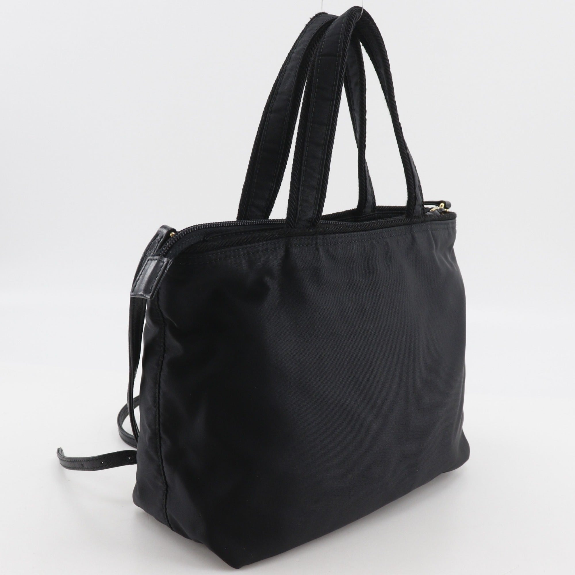 Prada Black Nylon Handbag (Pre-Owned)