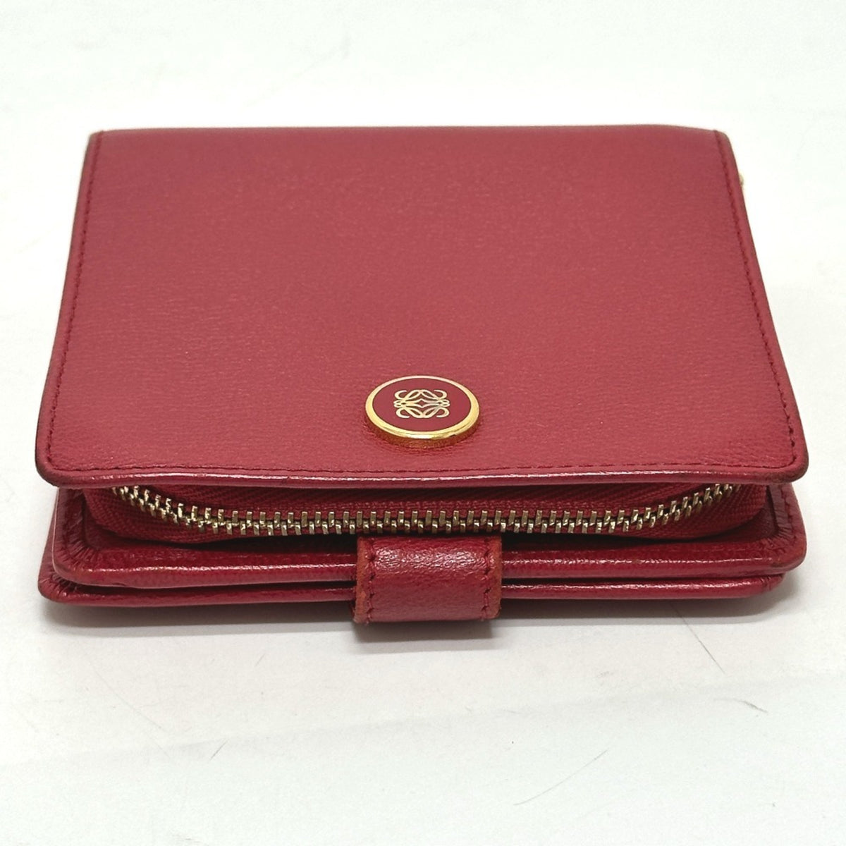 Loewe Red Color Leather Wallet (Bi-Fold) (Pre-Owned)