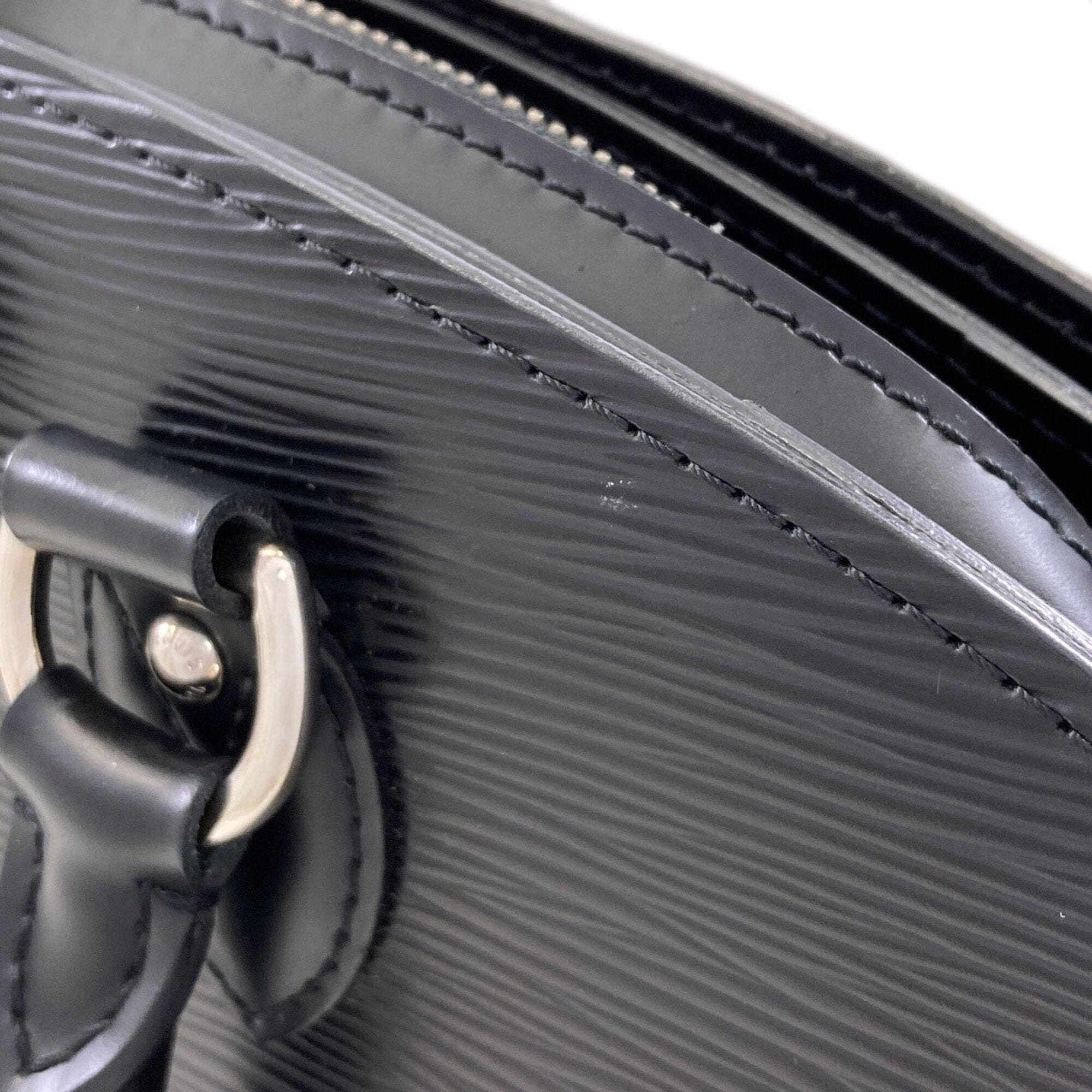 Louis Vuitton Noir Epi Leather Handbag (Pre-Owned)