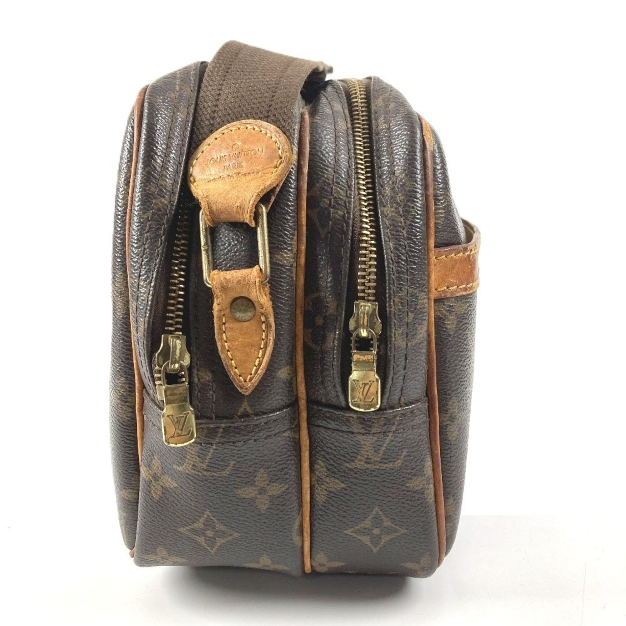Louis Vuitton Brown Monogram Shoulder Bag (Pre-Owned)