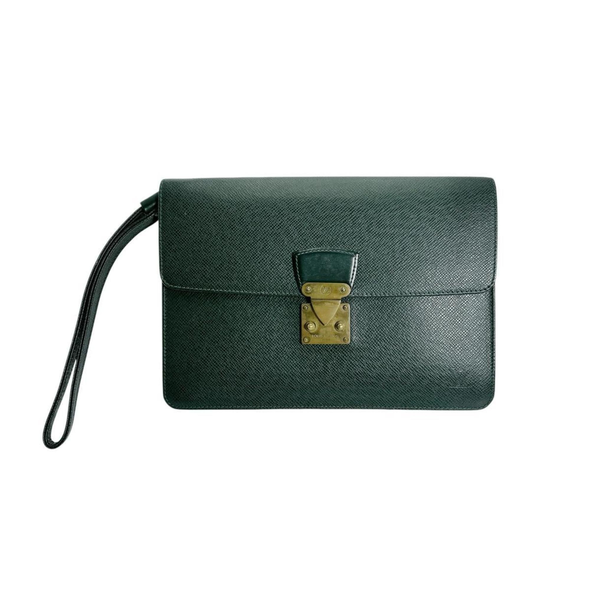 Louis Vuitton Episea Green Taiga Leather Clutch Bag (Pre-Owned)
