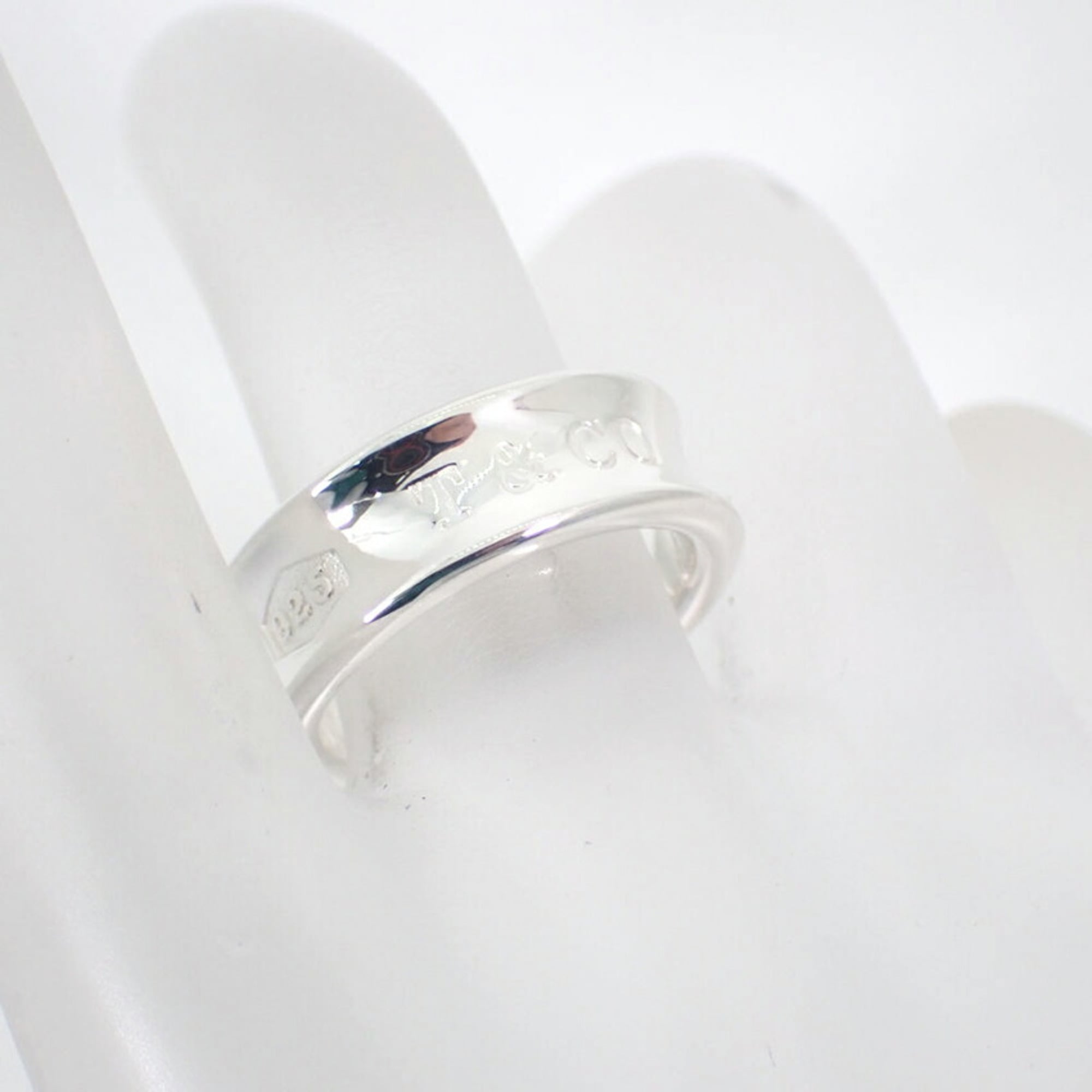 Tiffany Silver Sterling Silver 925 Band Ring (Pre-Owned)