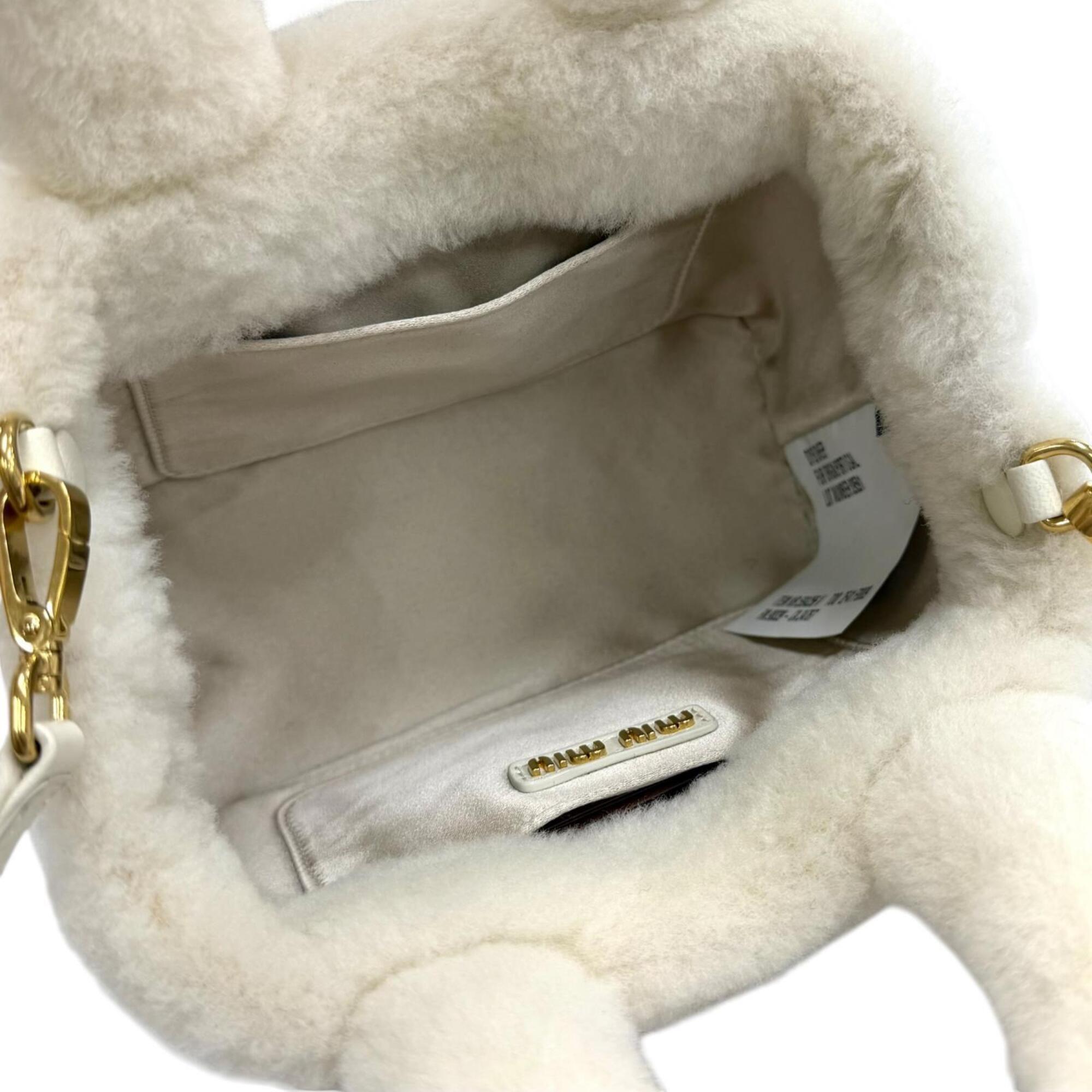Miu Miu White Fur Handbag (Pre-Owned)