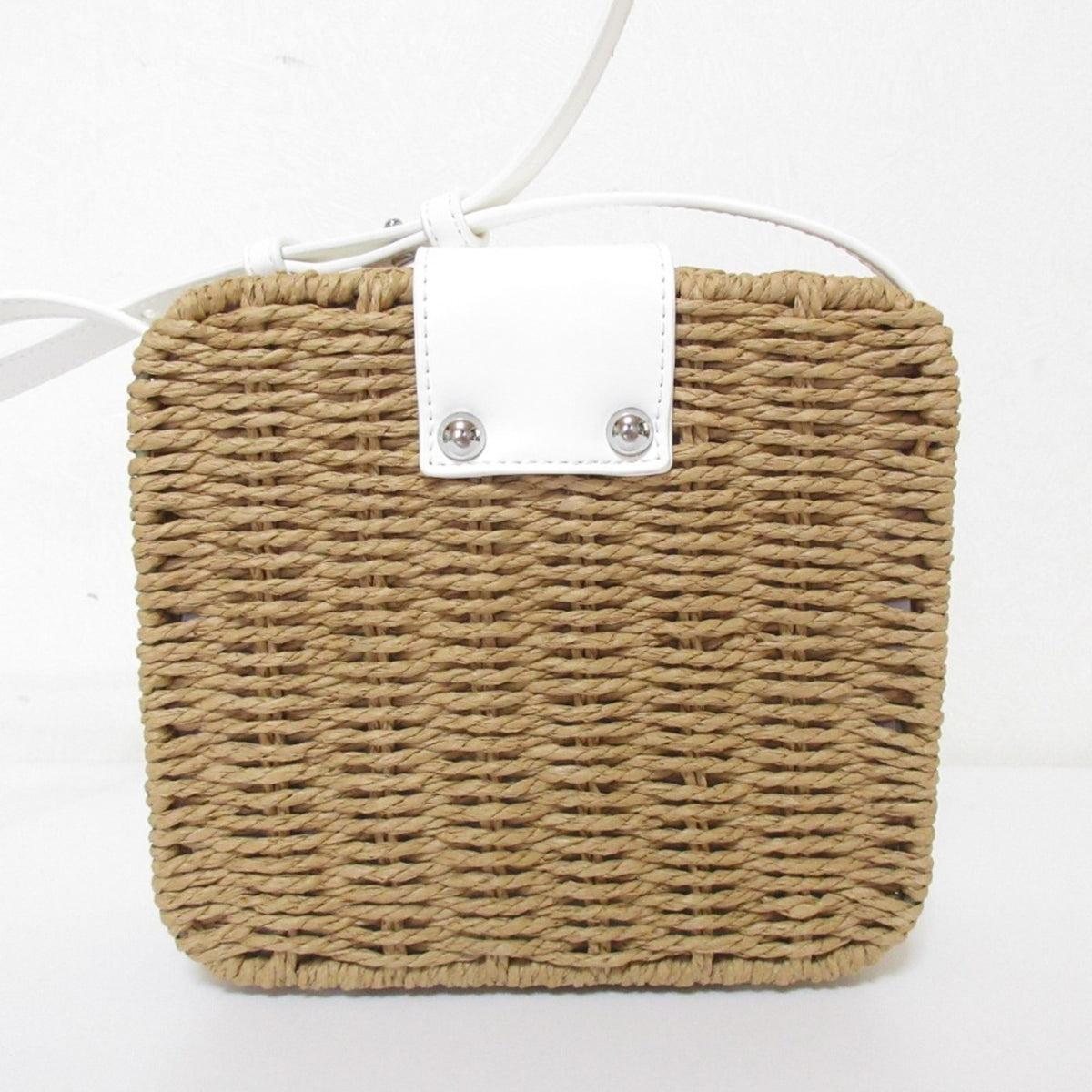 Marni Beige White Shoulder Bag (Pre-Owned)